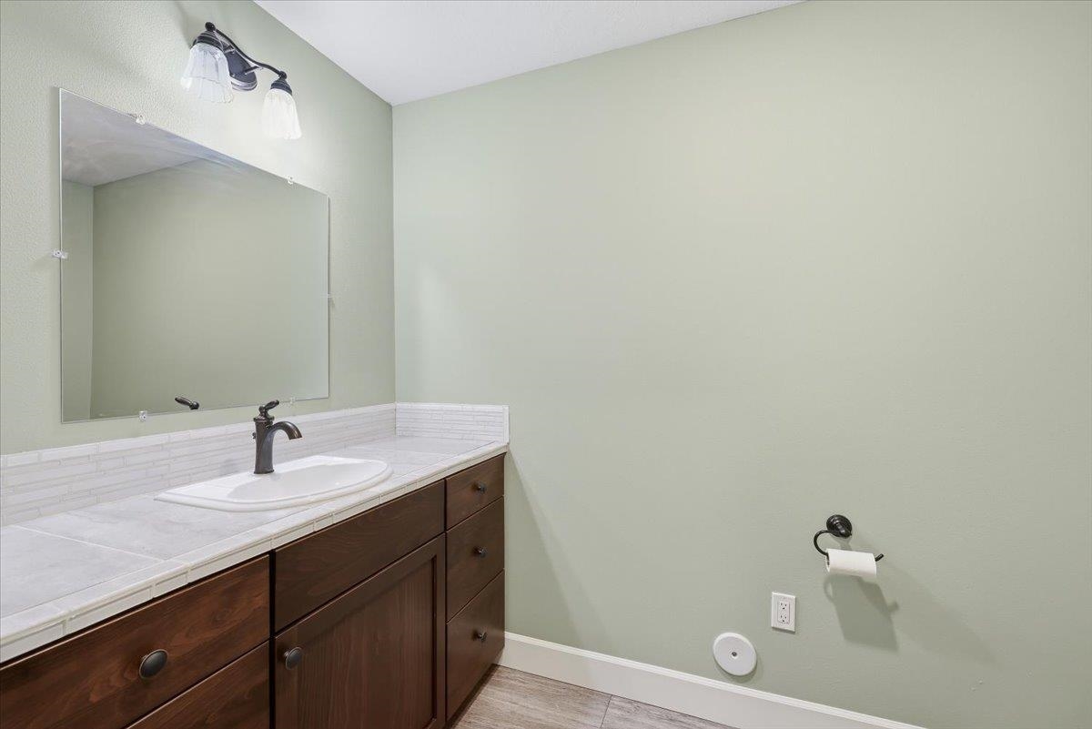 202 Allen Rd - Photo 24