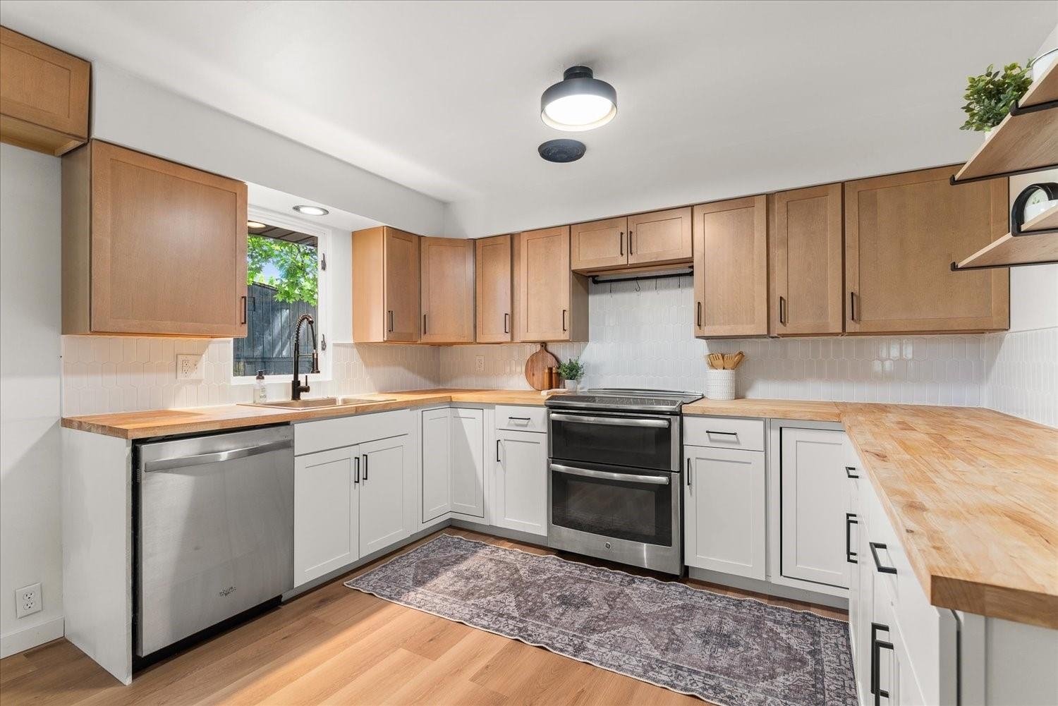7004 N Calispel St - Photo 8