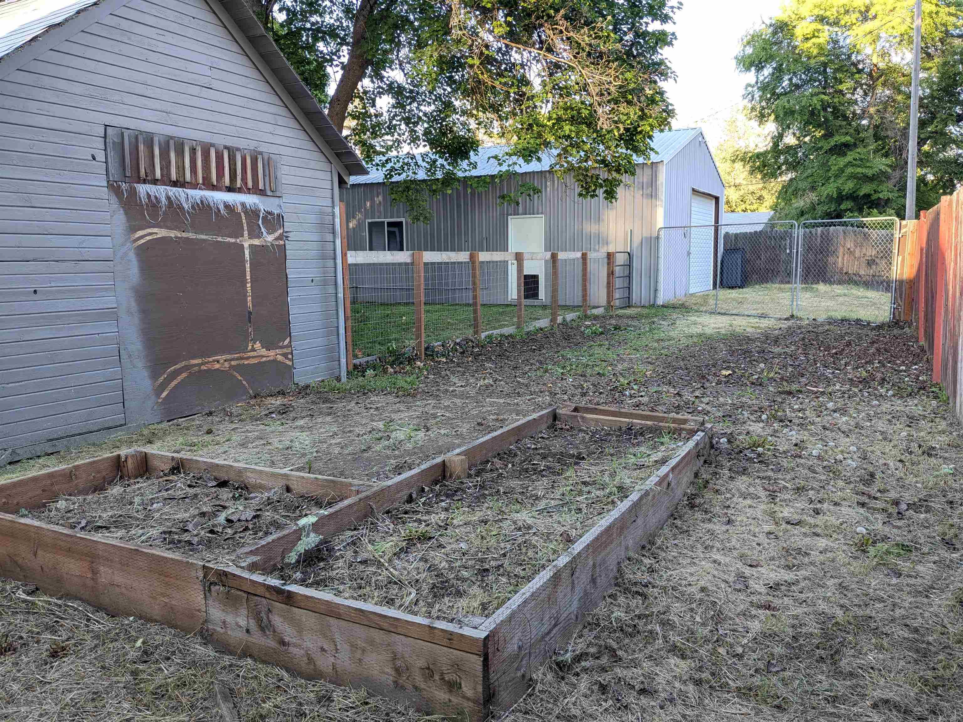 214 E C St - Photo 43