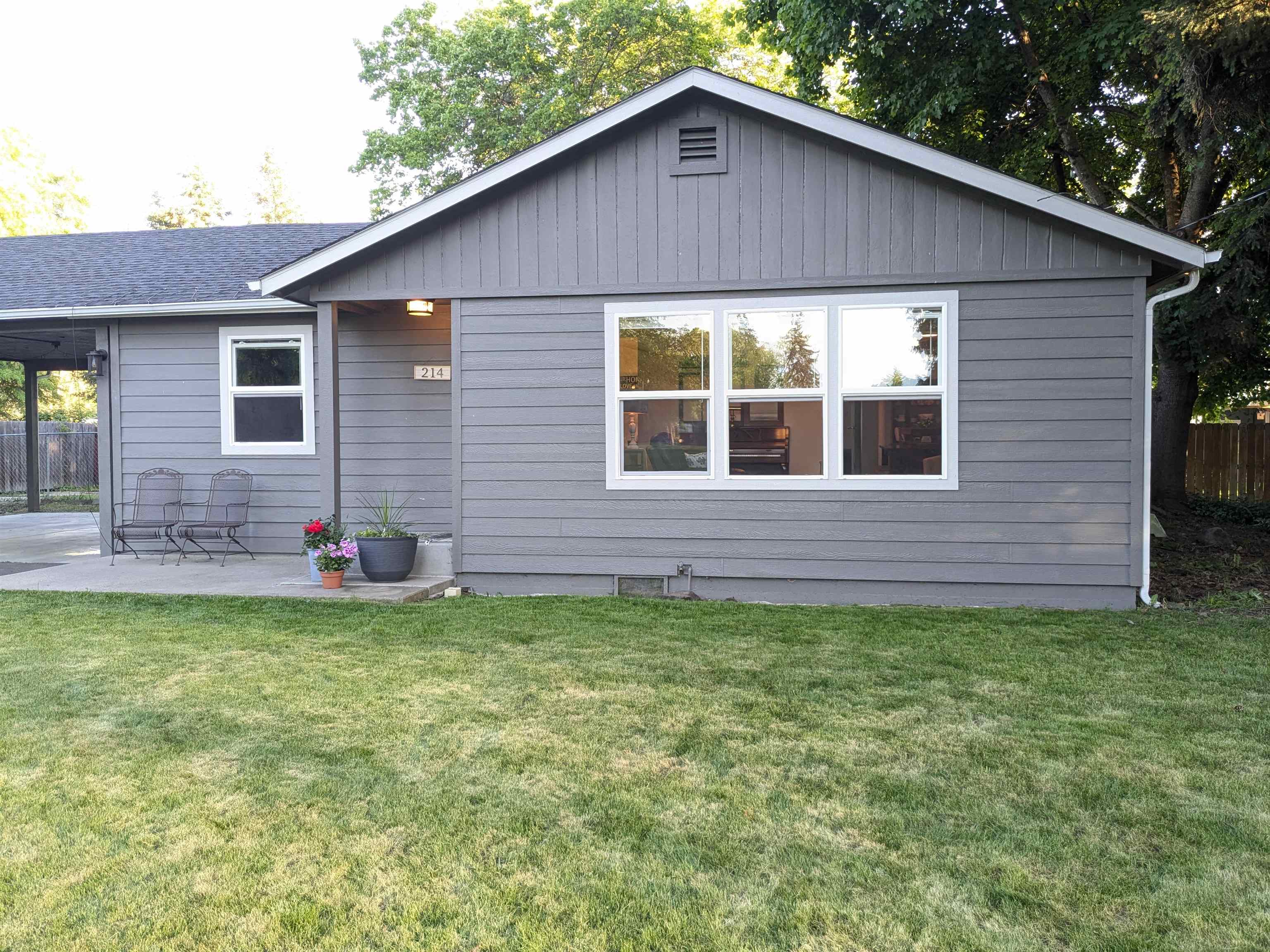214 E C St - Photo 41