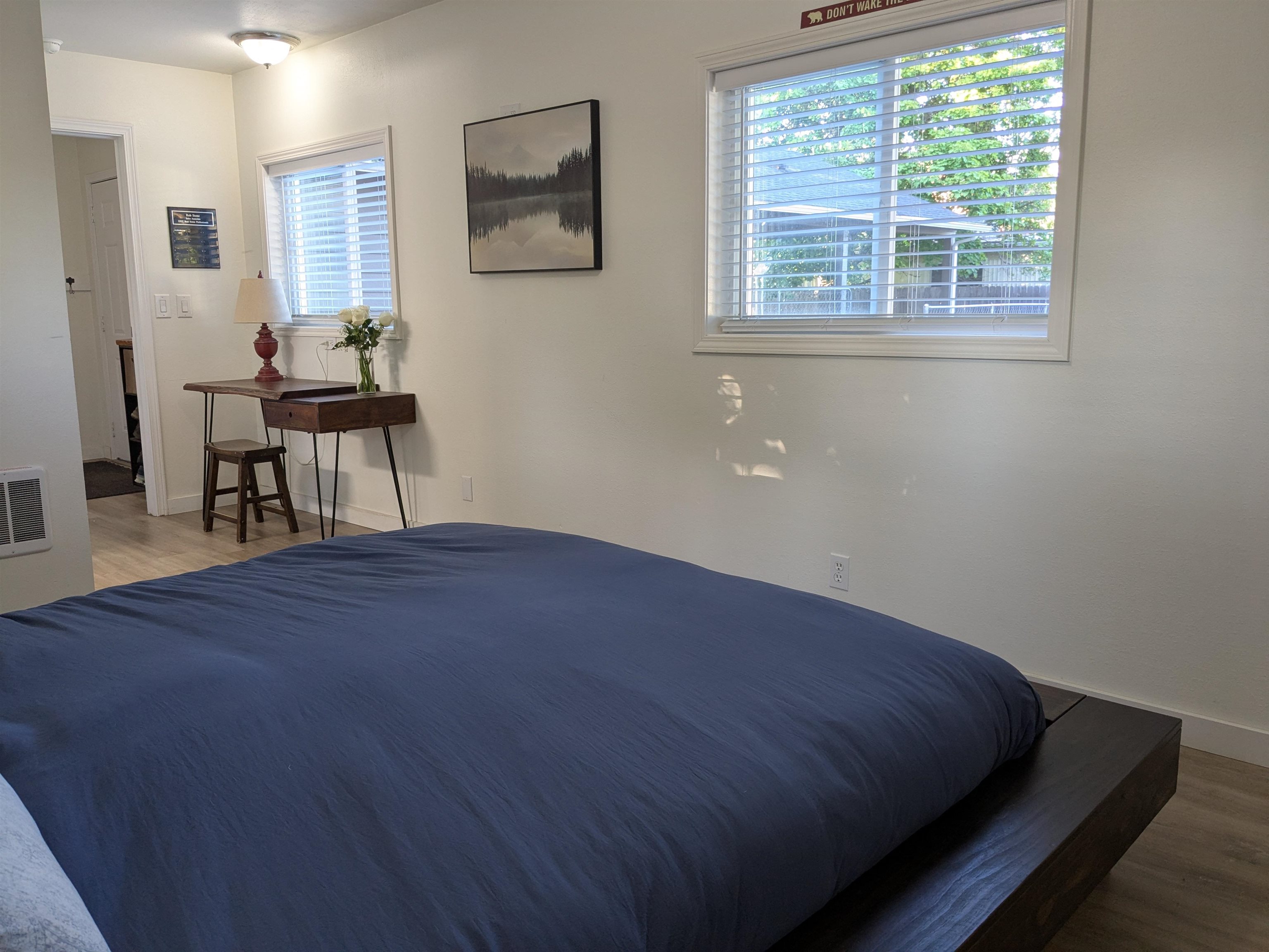 214 E C St - Photo 18