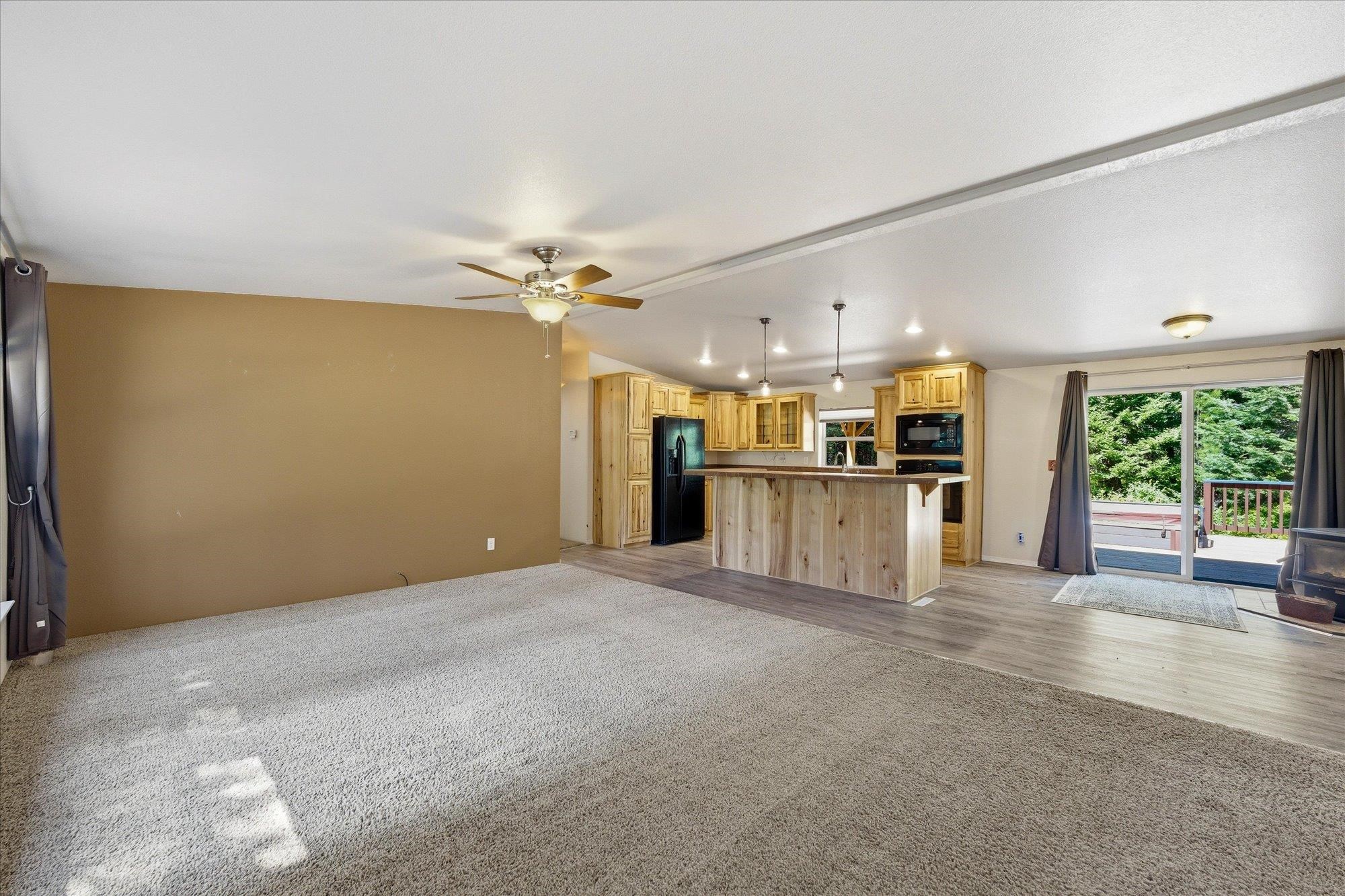 1142 Driskill Rd - Photo 2