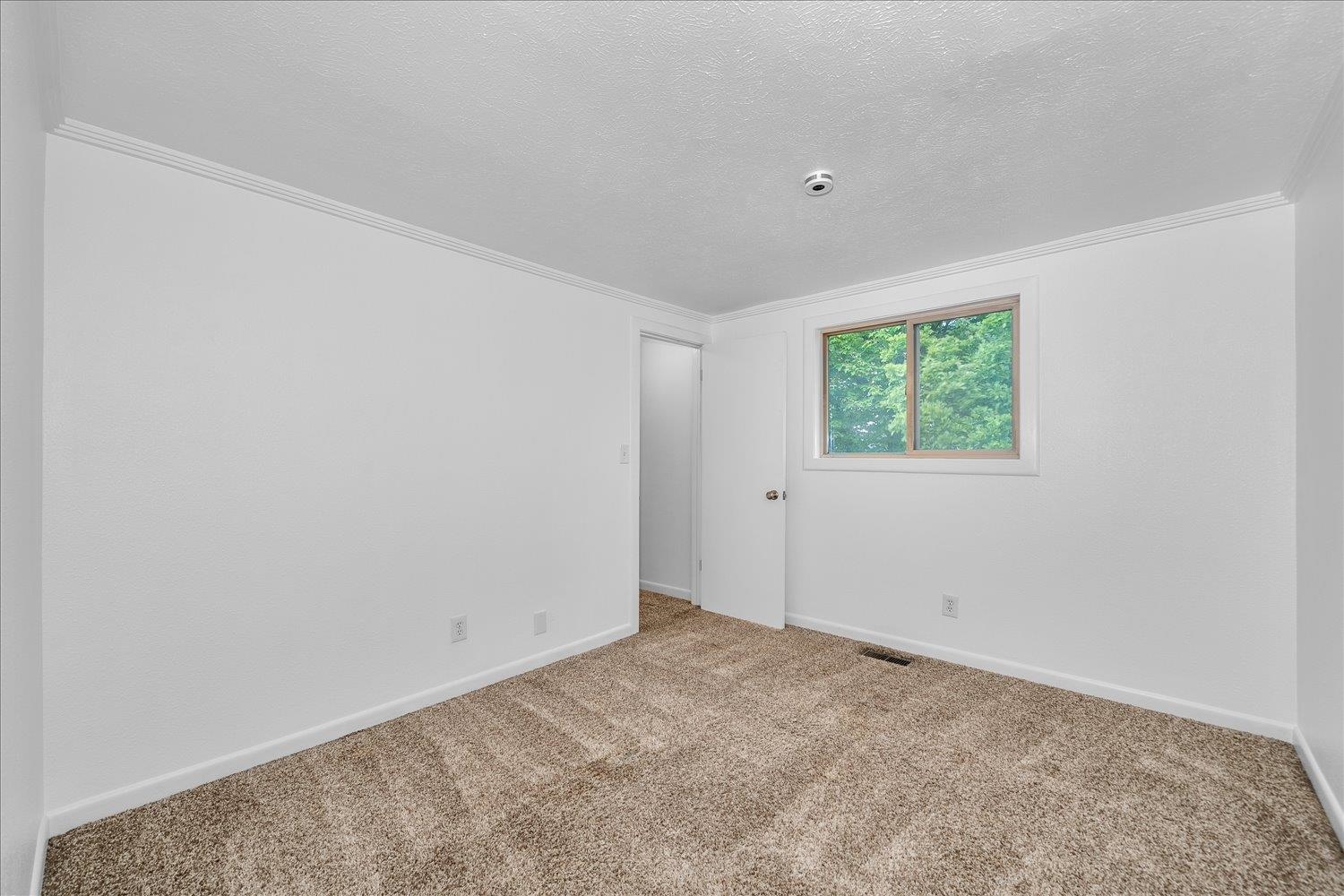 8204 E Augusta Ave - Photo 16