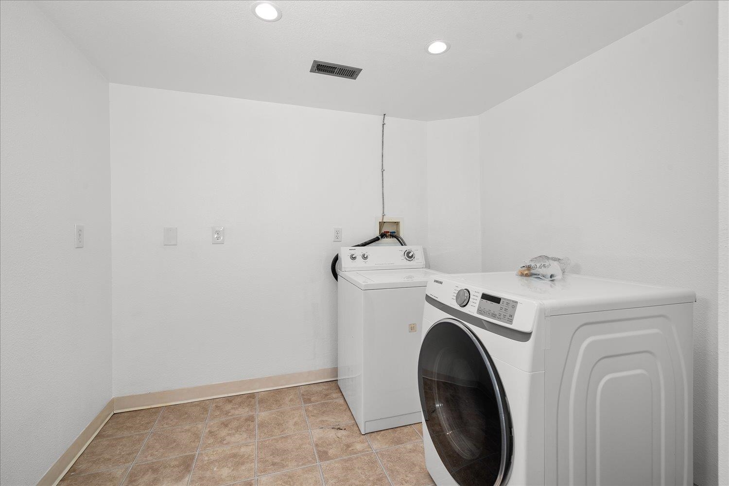 8204 E Augusta Ave - Photo 27