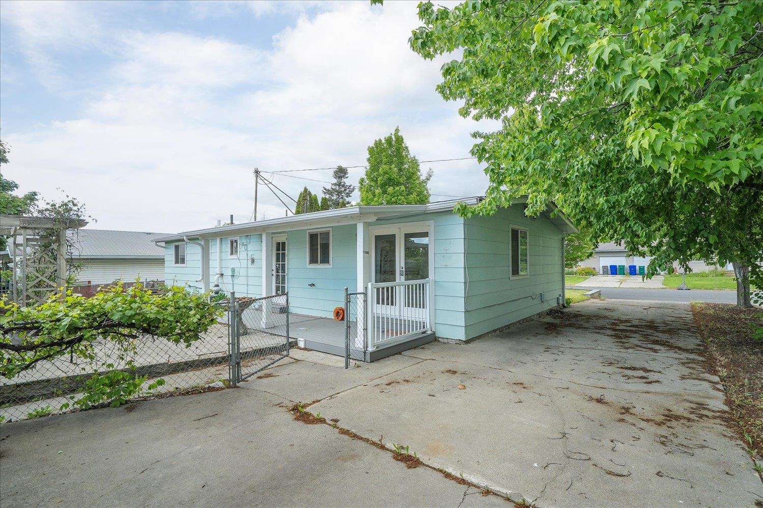 8204 E Augusta Ave - Photo 29