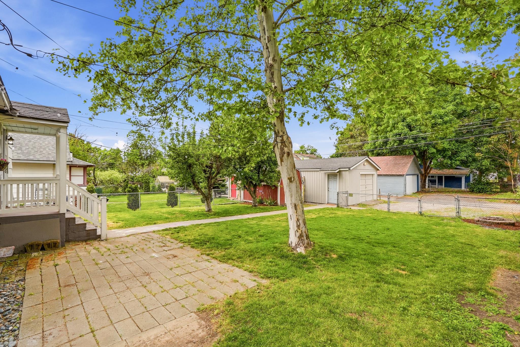 4311 N Wall St - Photo 32