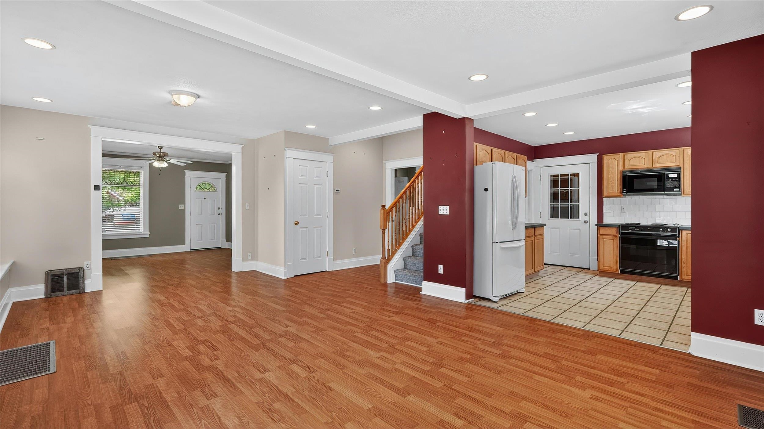 1127 W Fairview Ave - Photo 11