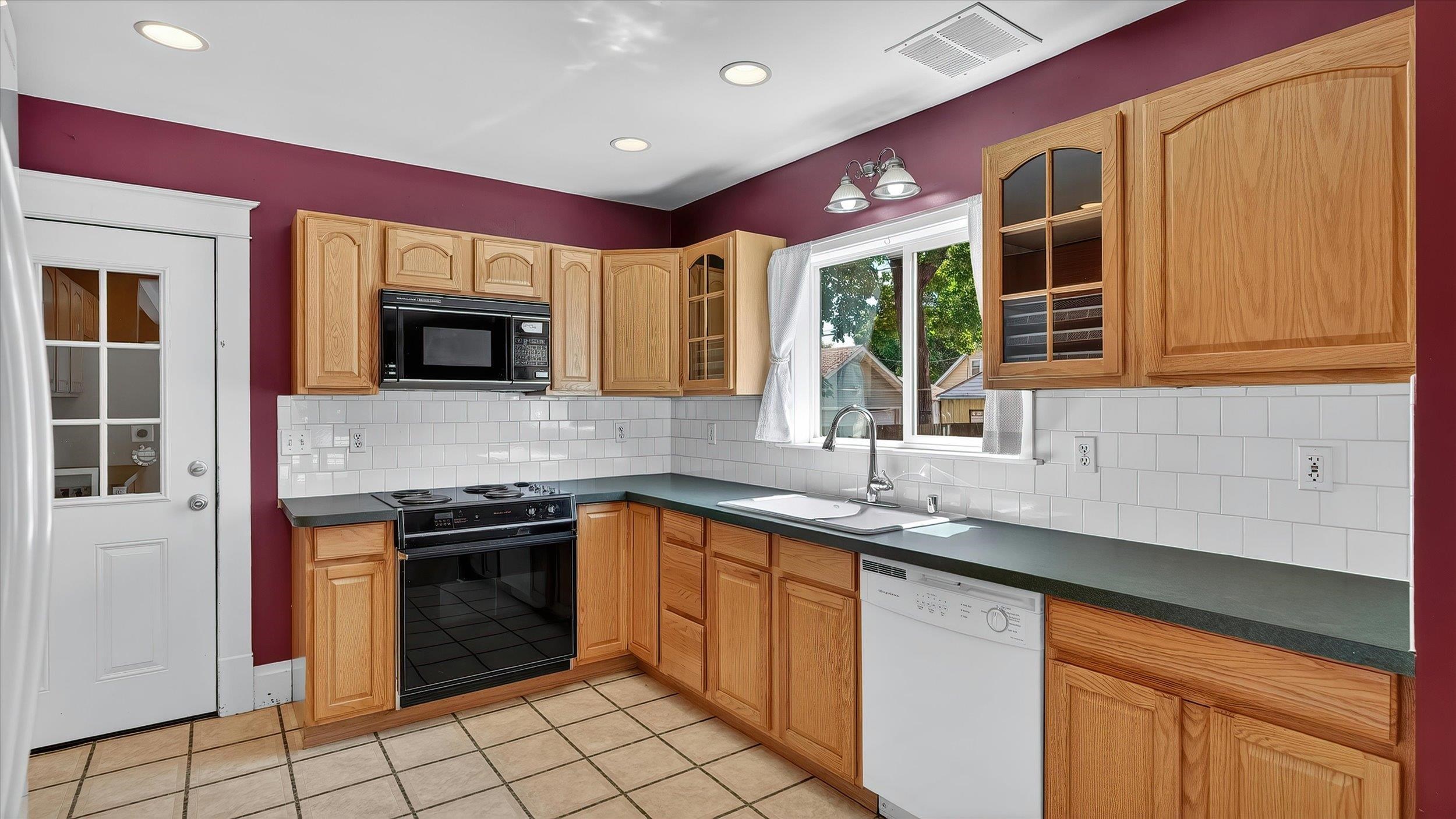 1127 W Fairview Ave - Photo 14