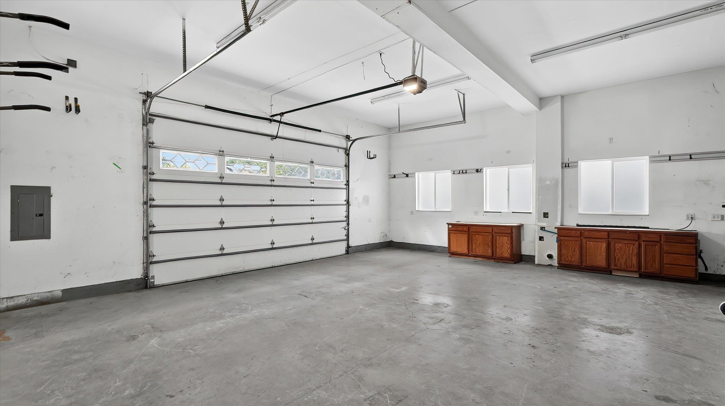 1127 W Fairview Ave - Photo 34