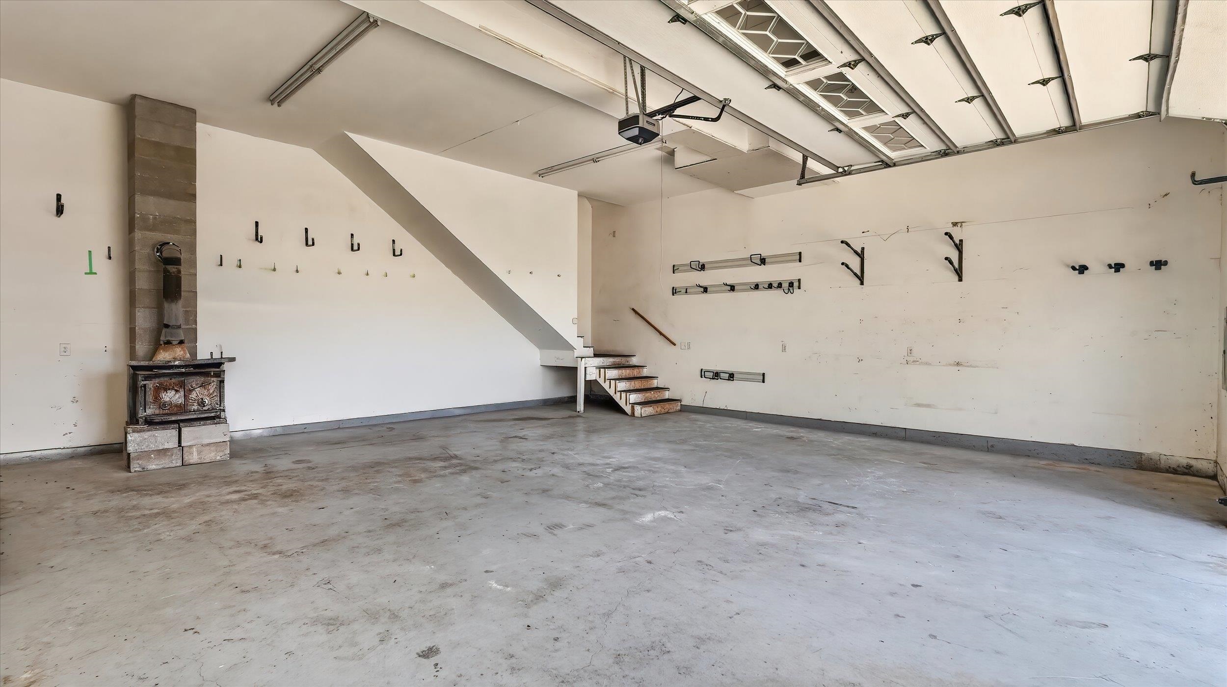 1127 W Fairview Ave - Photo 35