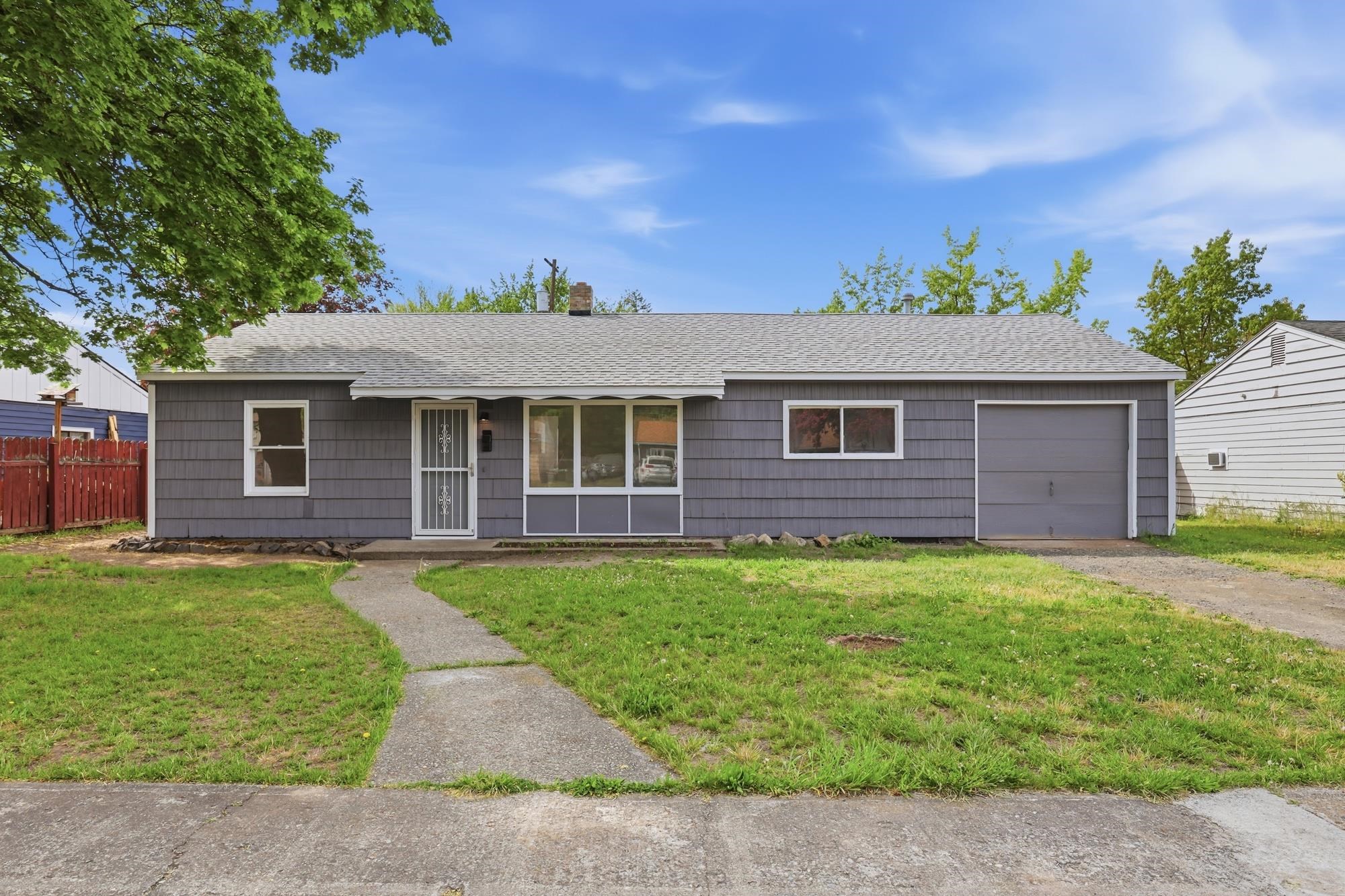 5123 W HOFFMAN Pl - Photo 1