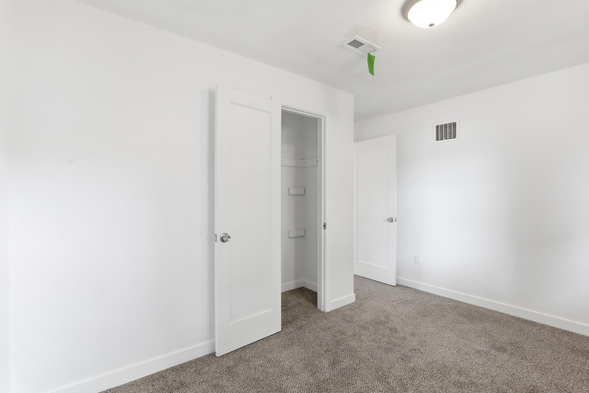 5123 W HOFFMAN Pl - Photo 15