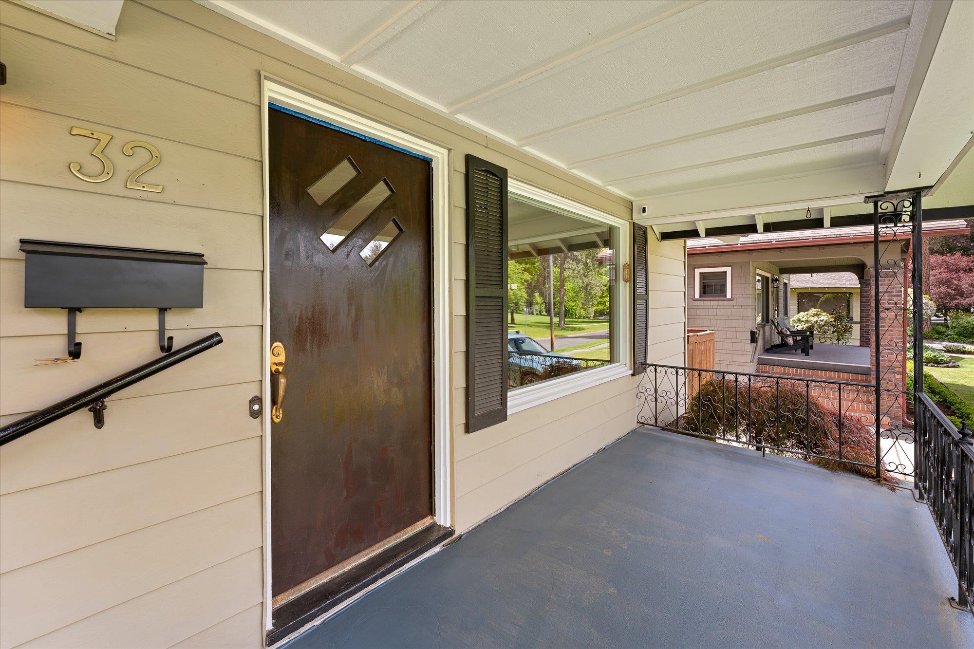 32 E 25th Ave - Photo 2