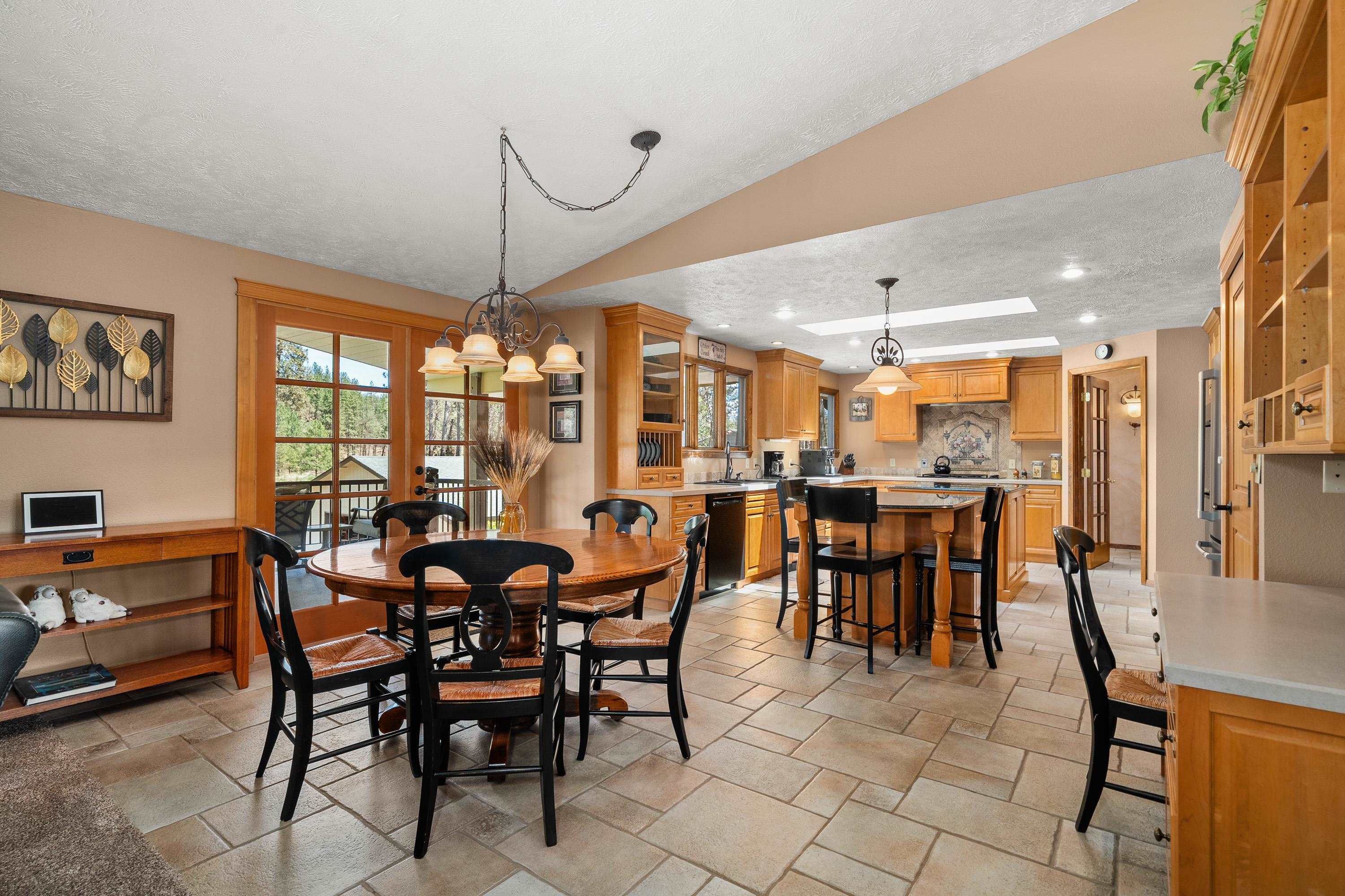 11816 W SEVEN MILE Rd - Photo 11