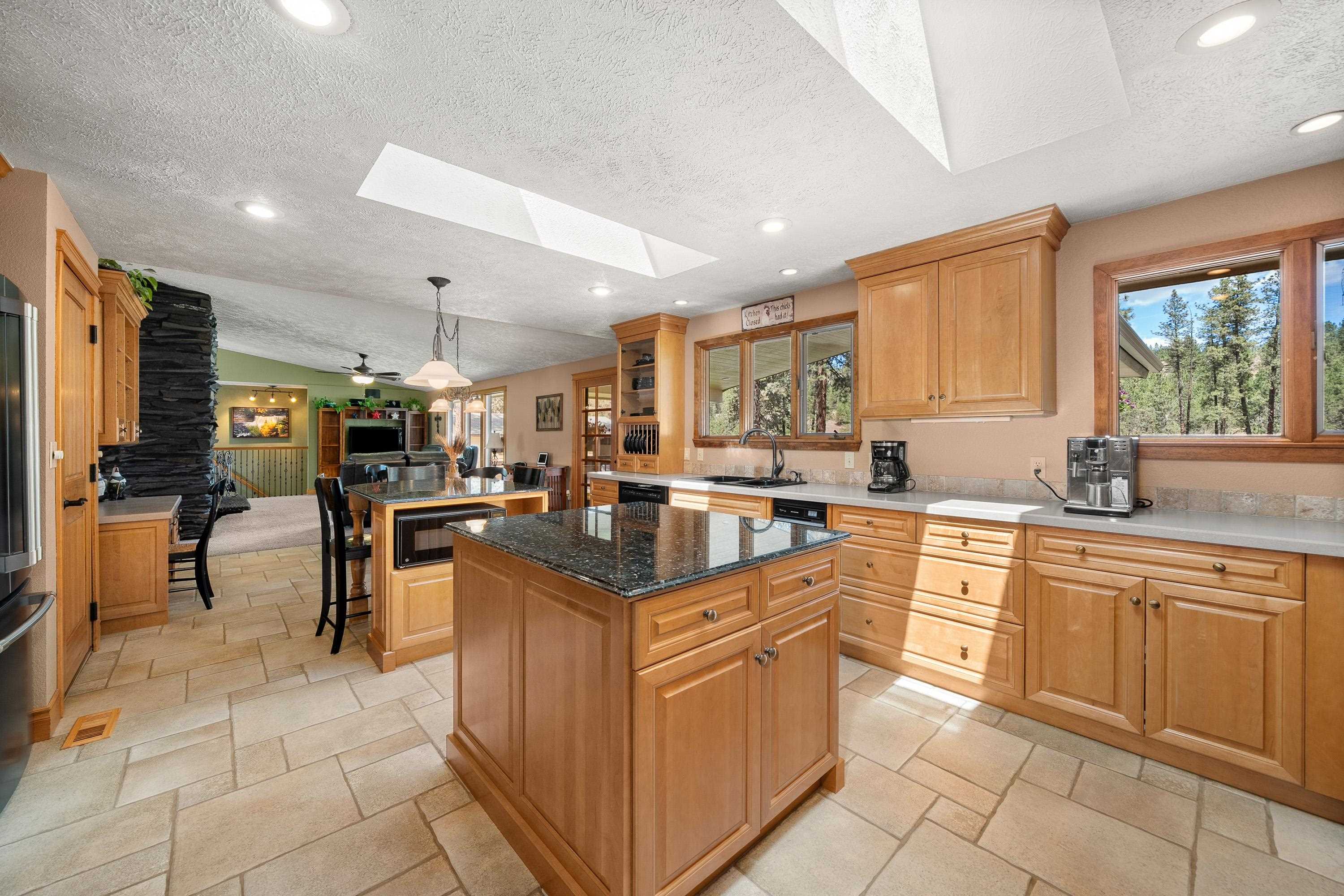 11816 W SEVEN MILE Rd - Photo 12