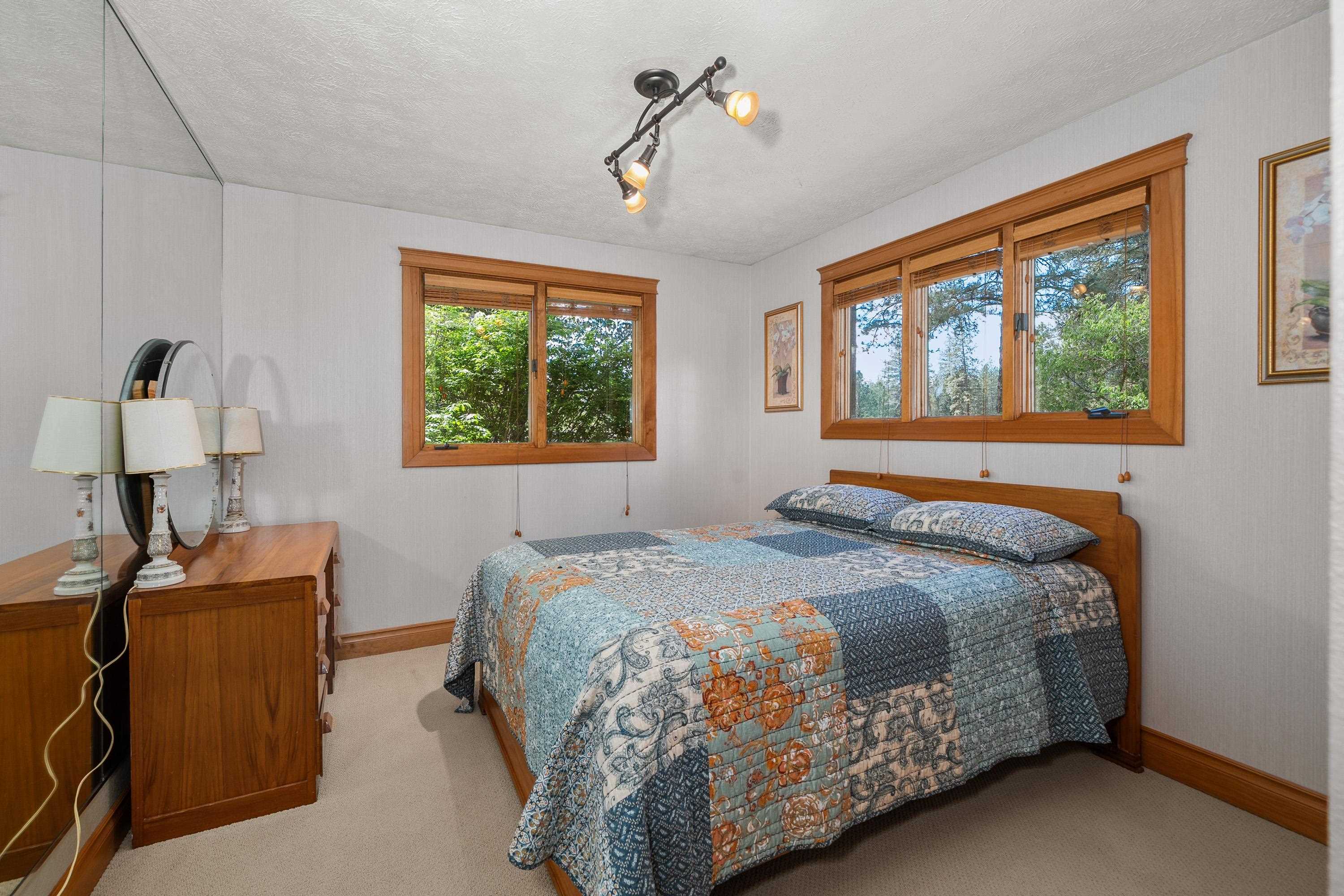 11816 W SEVEN MILE Rd - Photo 18