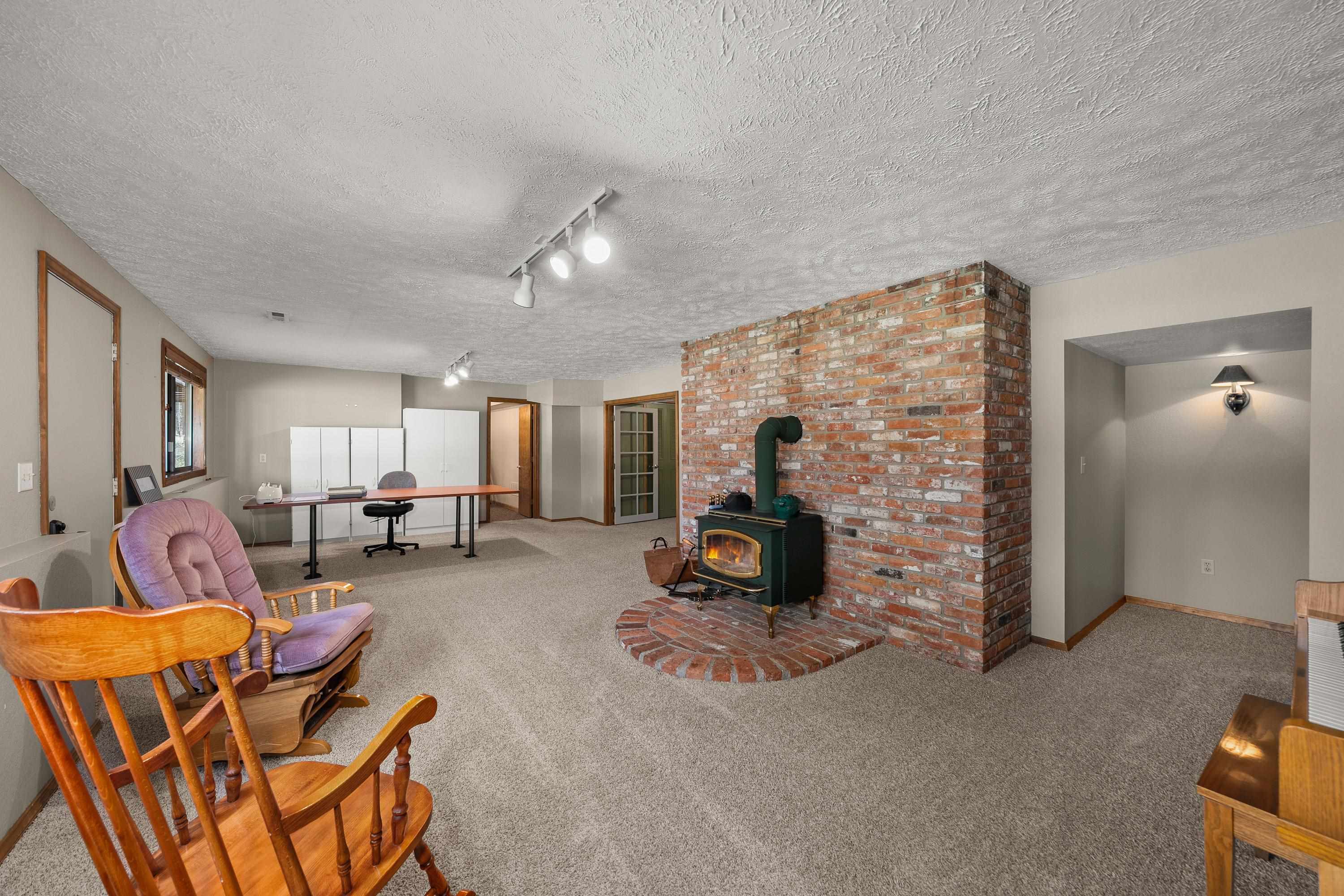 11816 W SEVEN MILE Rd - Photo 21