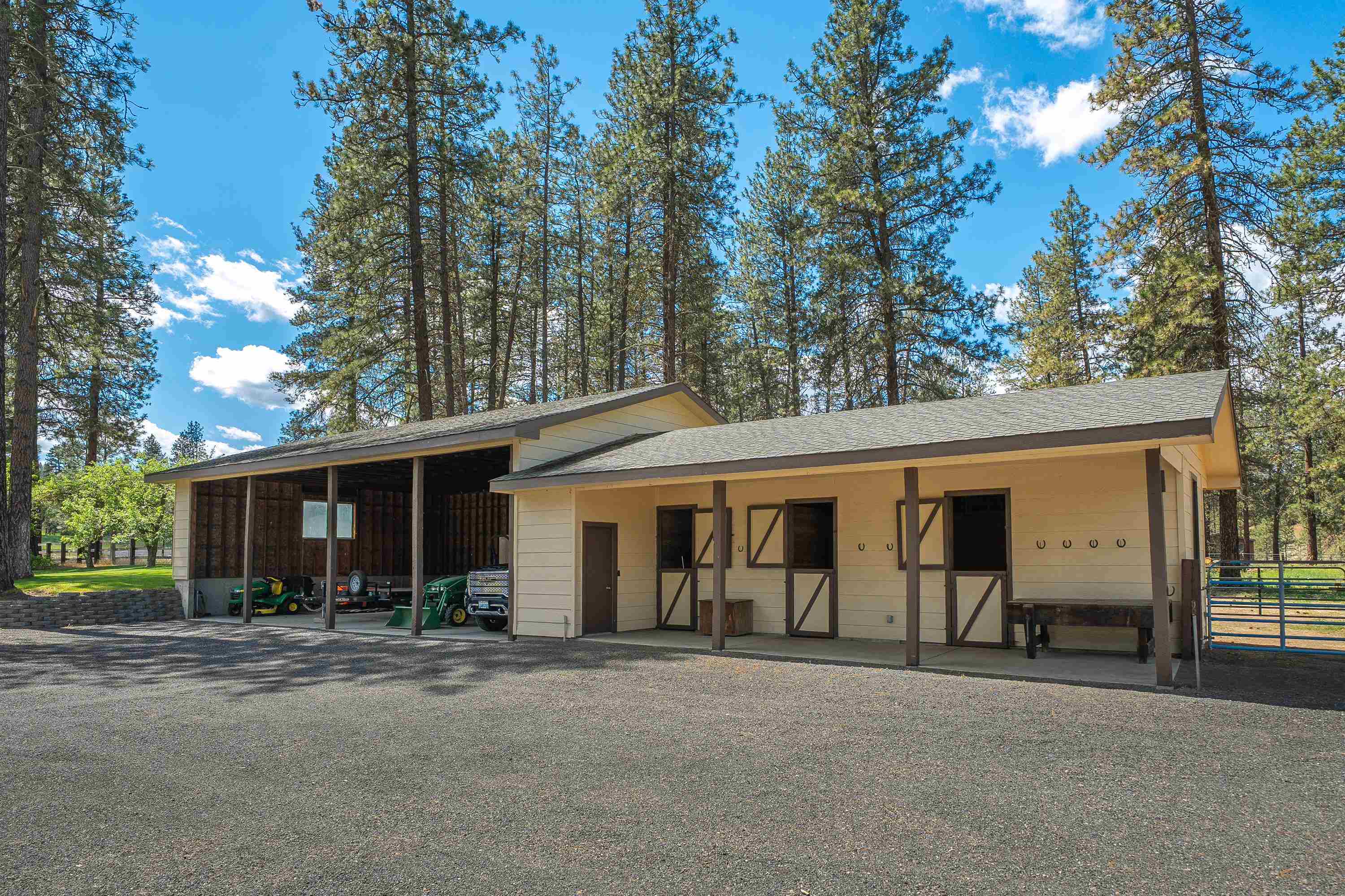 11816 W SEVEN MILE Rd - Photo 45