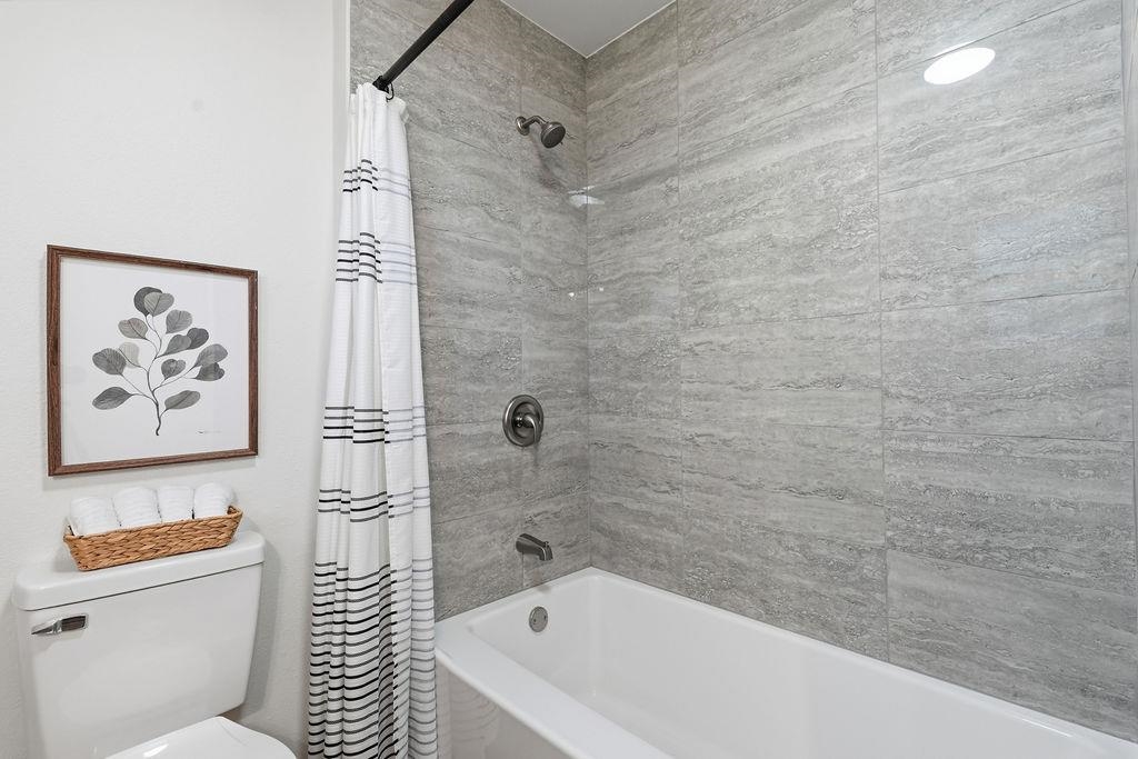 2129 E Desmet Ave - Photo 7