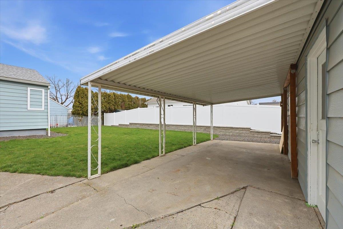 514 N Herald Rd - Photo 19