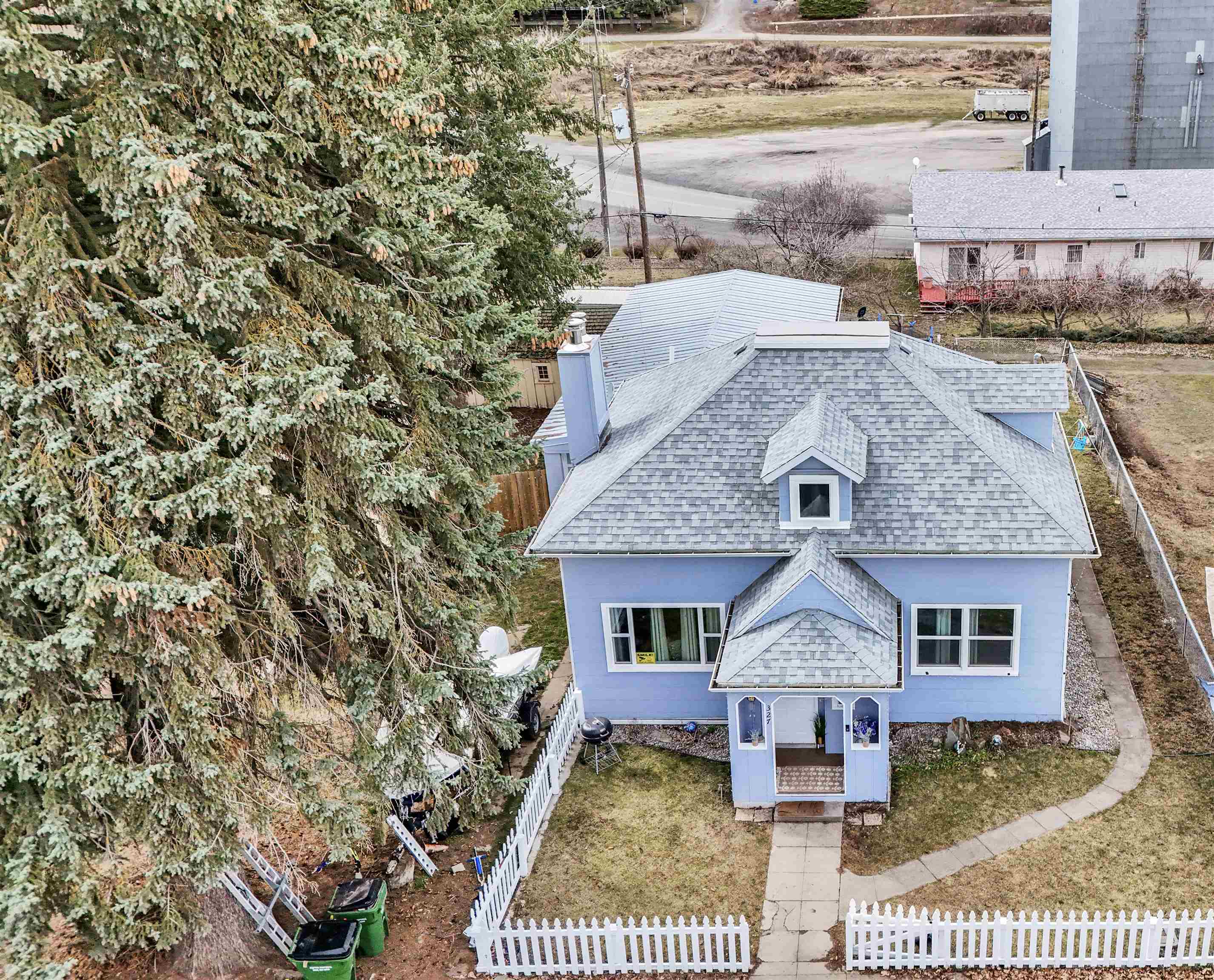 327 S Crosby St - Photo 28
