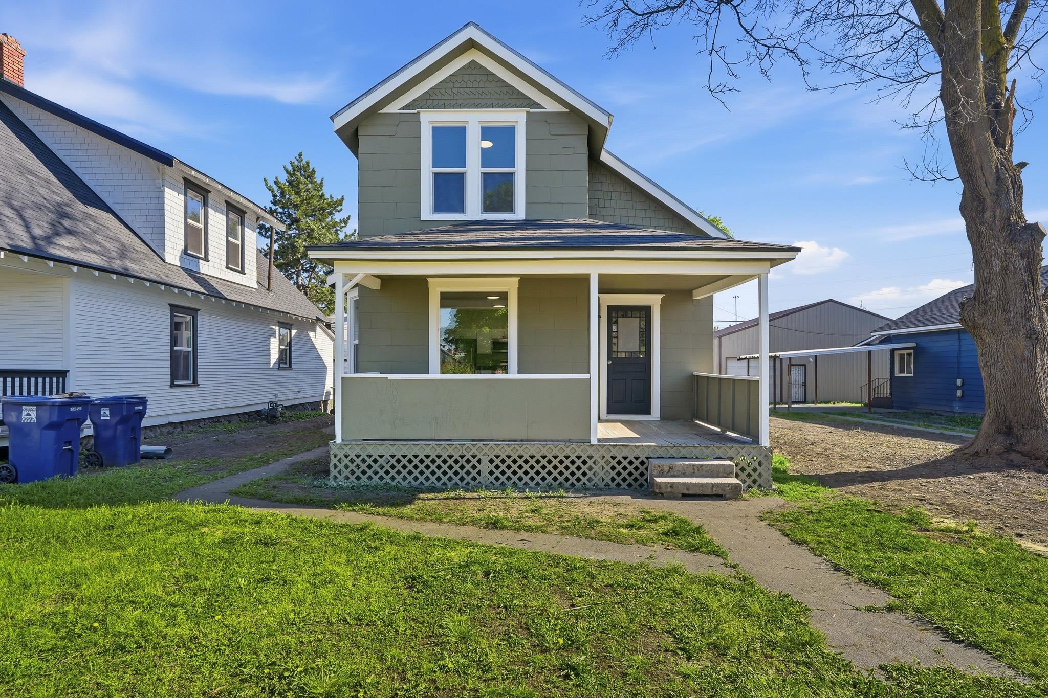 1418 E Pacific Ave - Photo 1