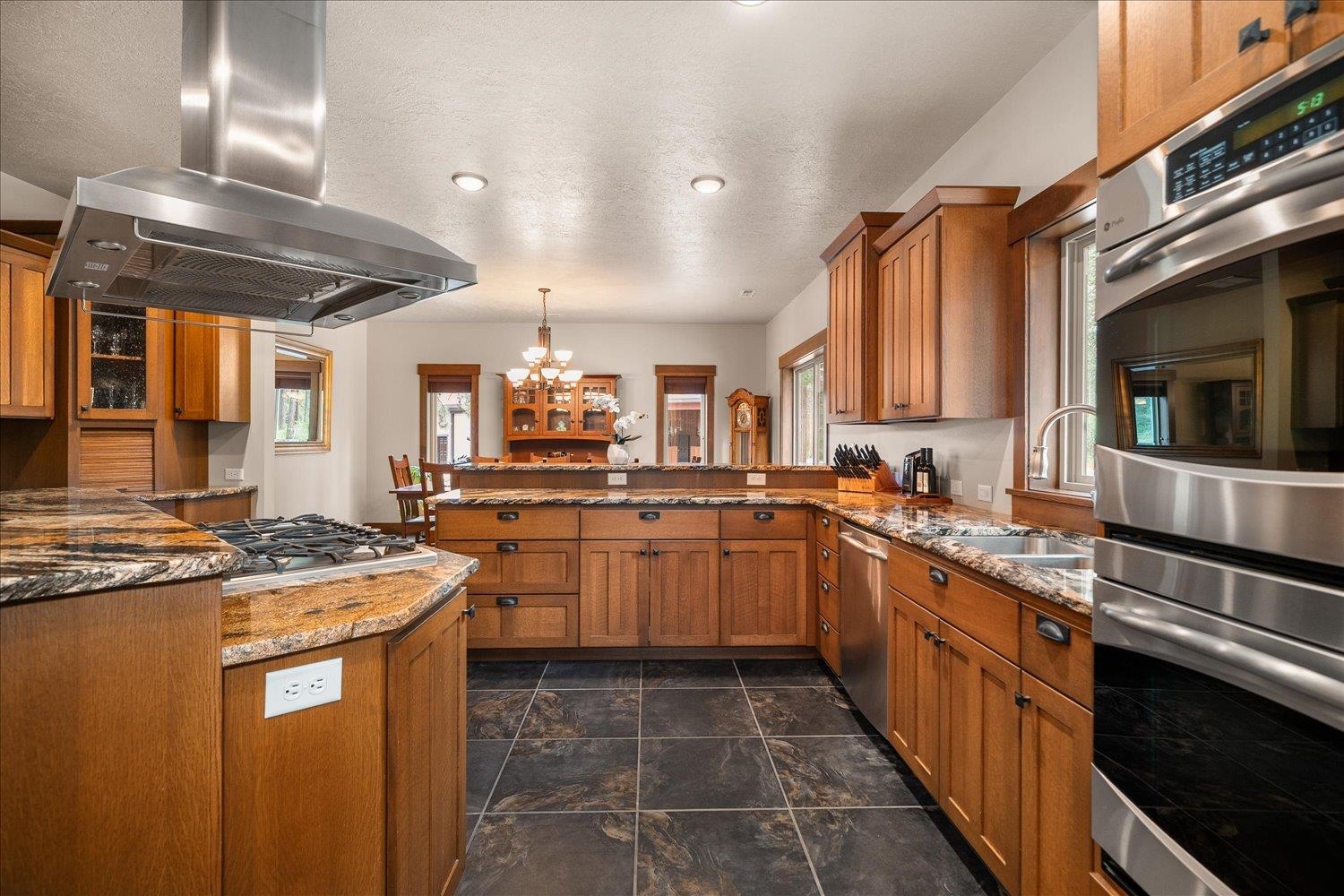 27013 E Strong Ln - Photo 21