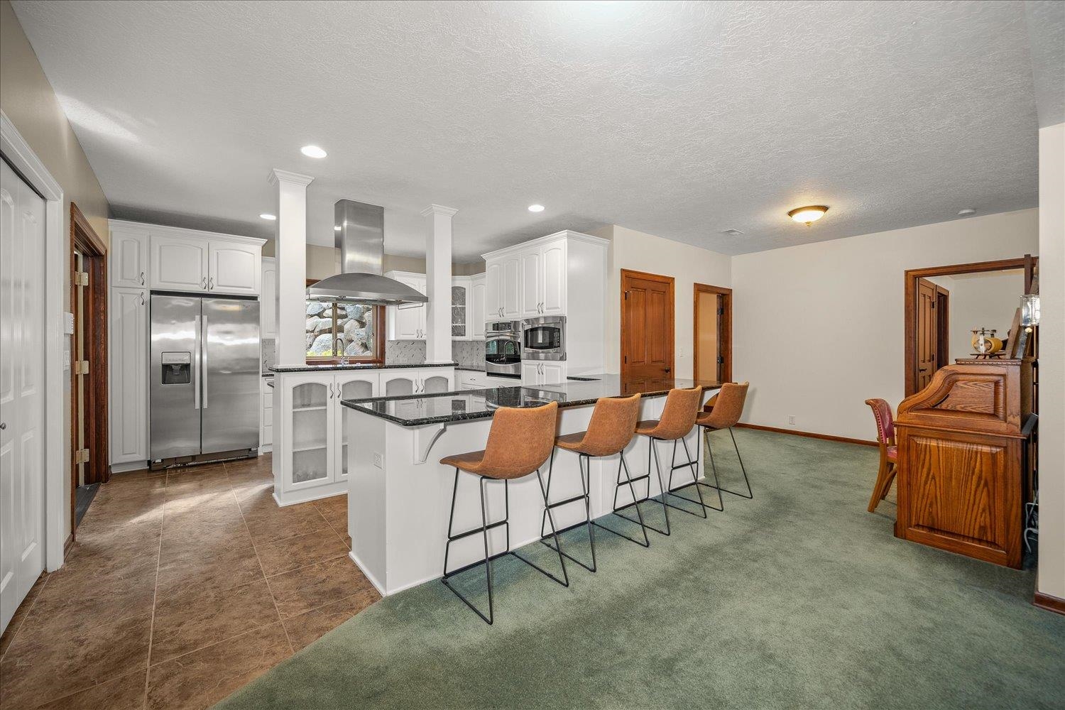 27013 E Strong Ln - Photo 31