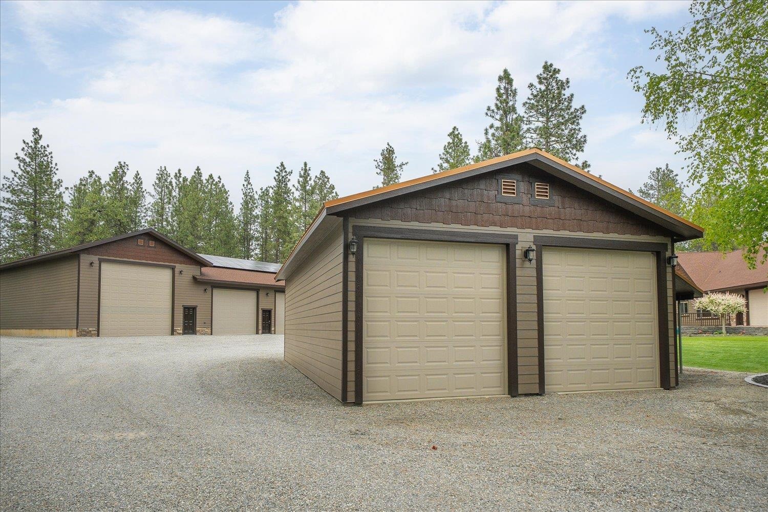 27013 E Strong Ln - Photo 5
