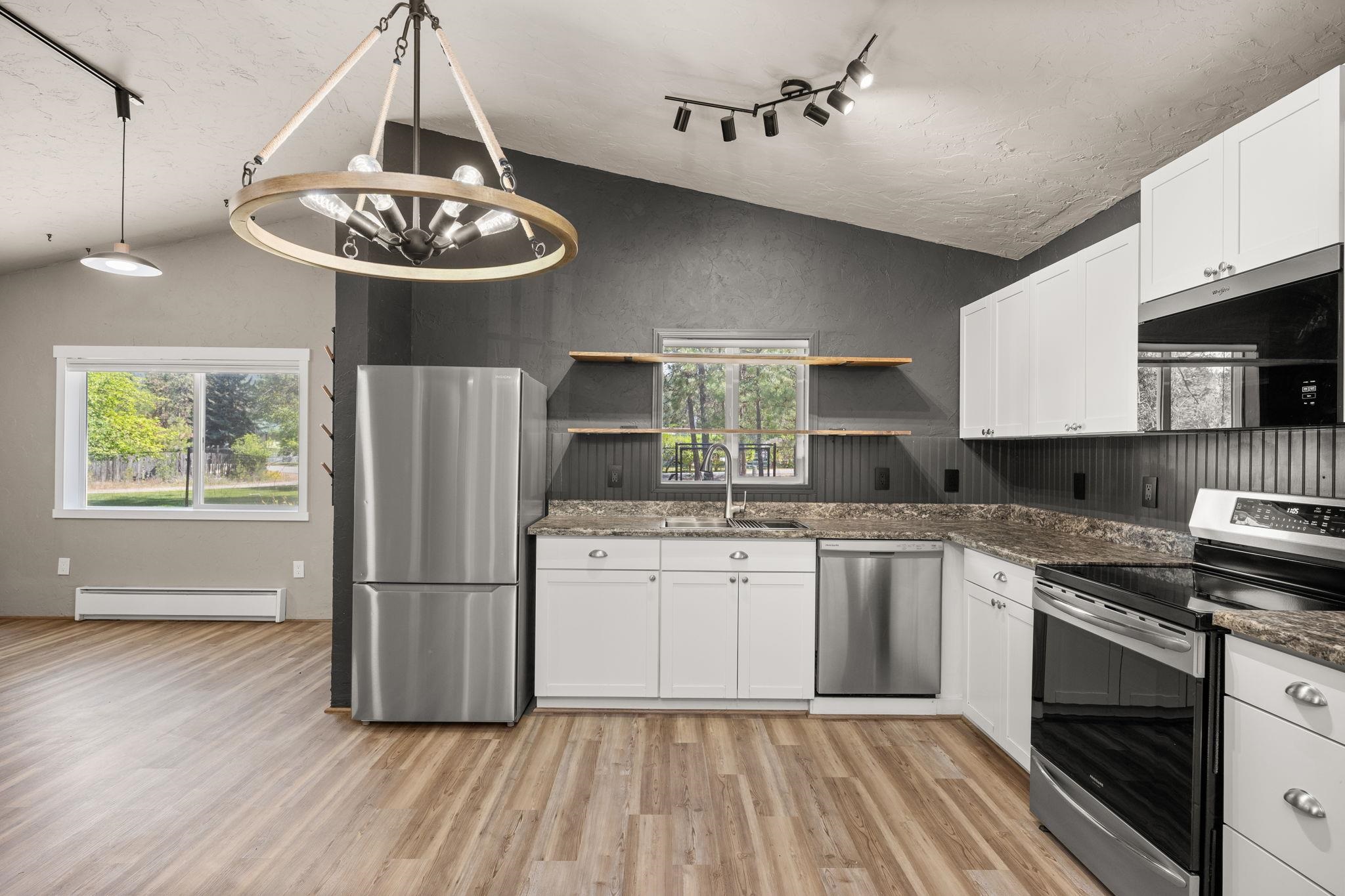 6449 Circle Dr - Photo 6