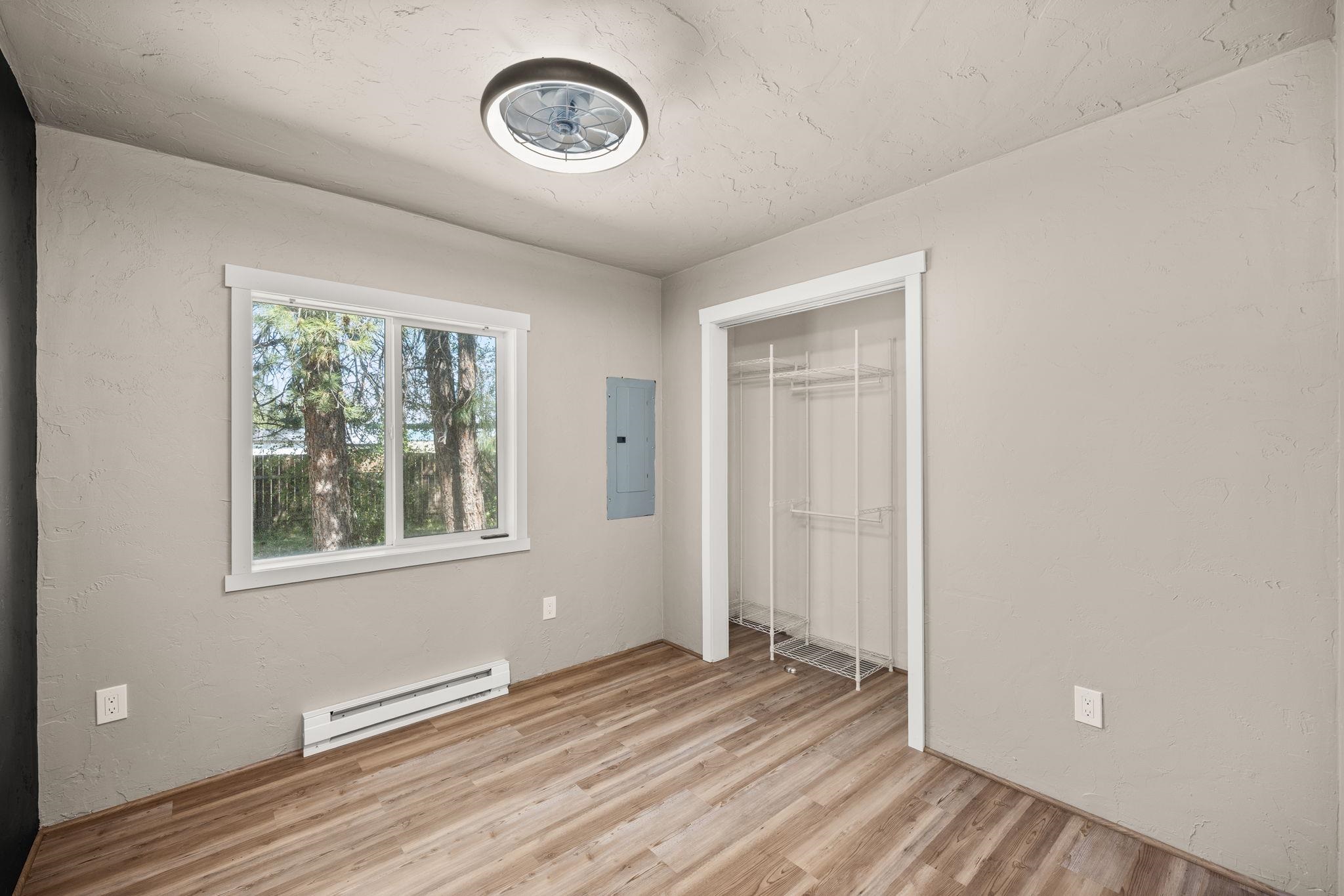 6449 Circle Dr - Photo 10