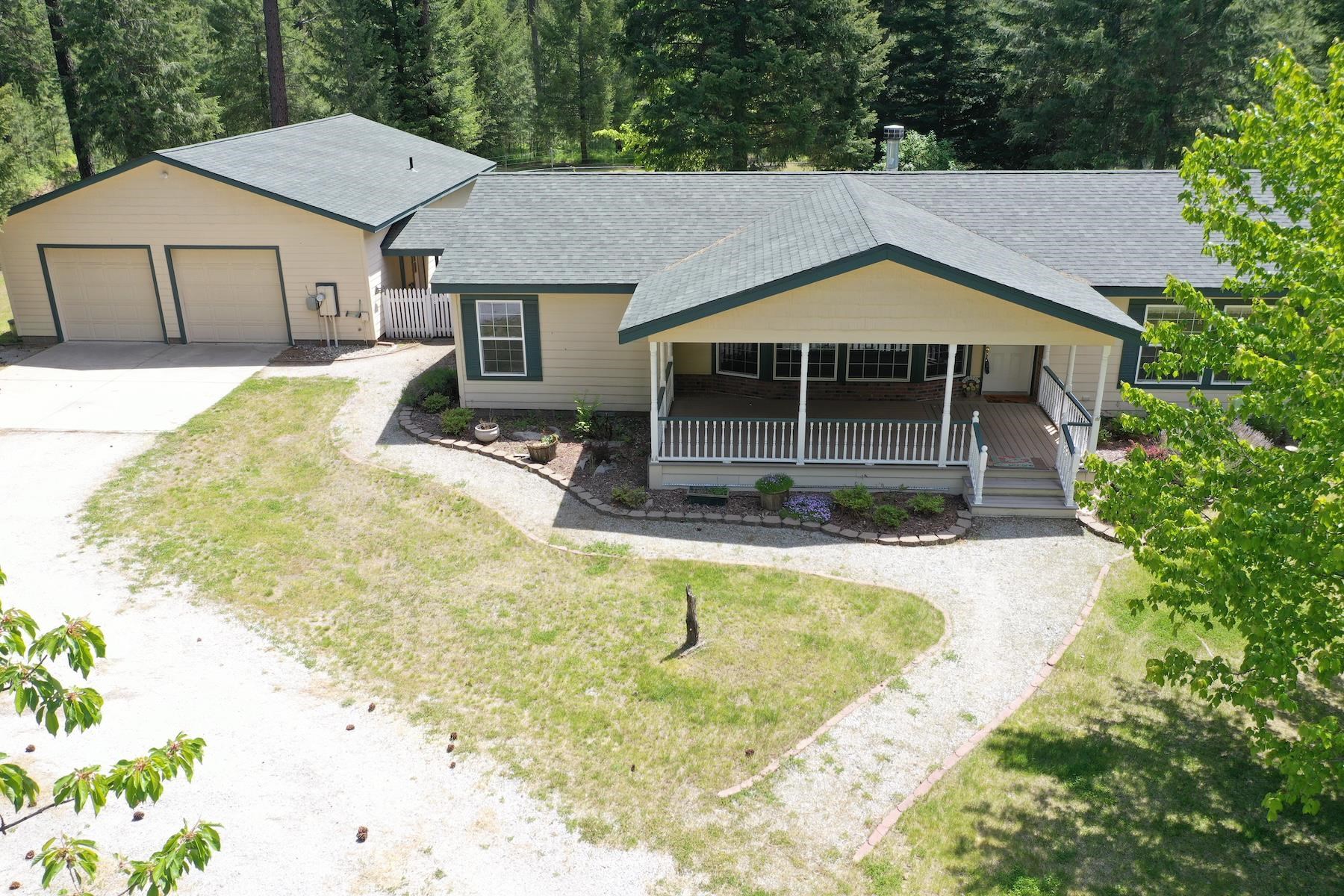 1414 Green Rd - Photo 1