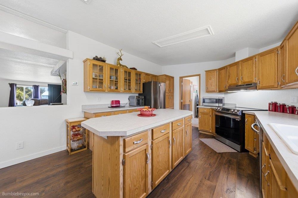 6514 N Regal St - Photo 11