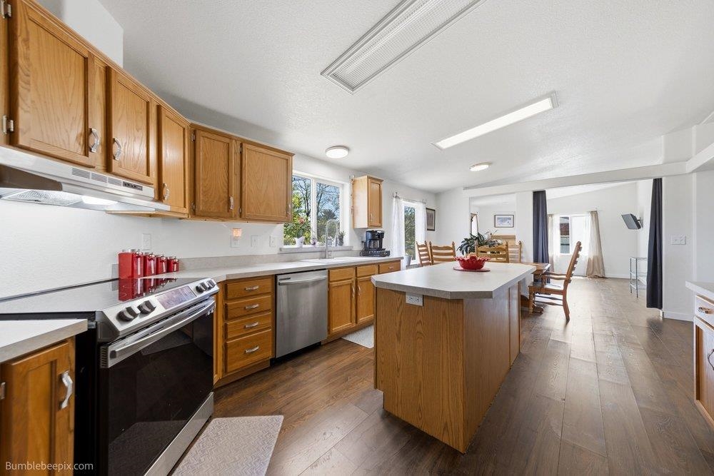 6514 N Regal St - Photo 13