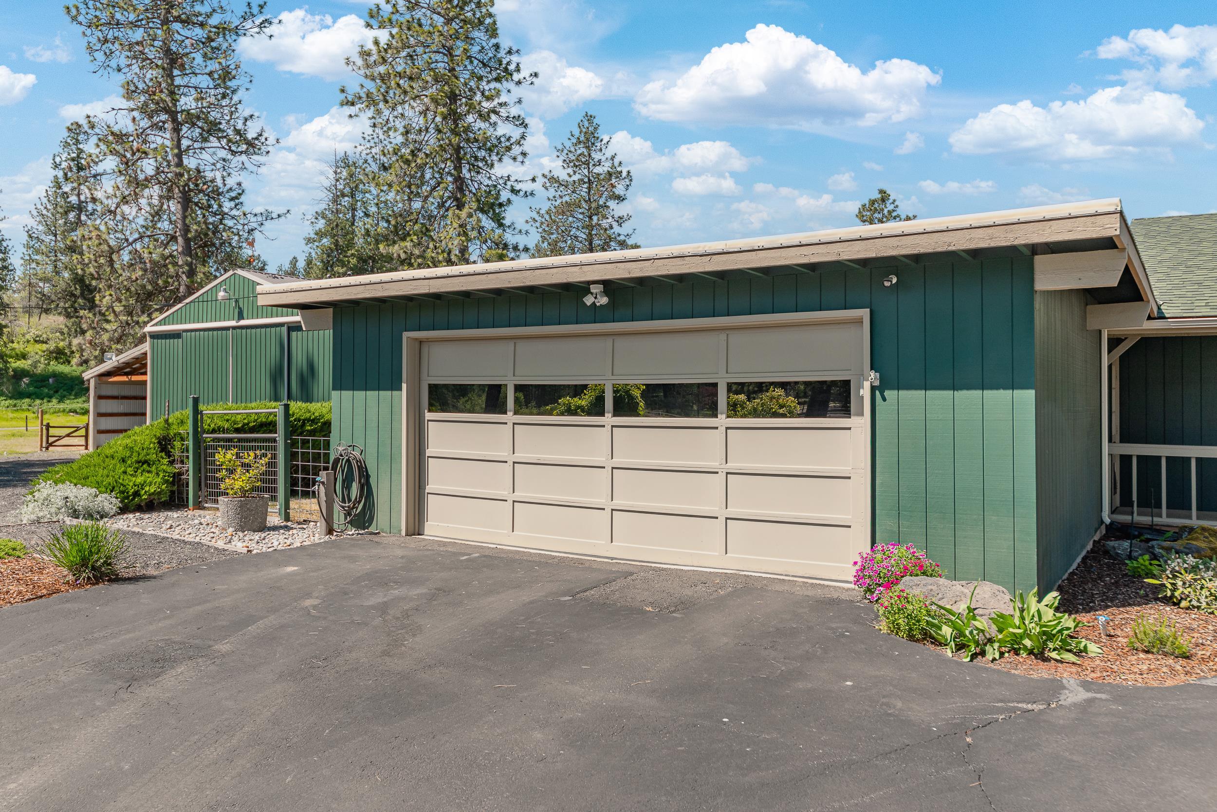 604 S Grove Rd - Photo 35