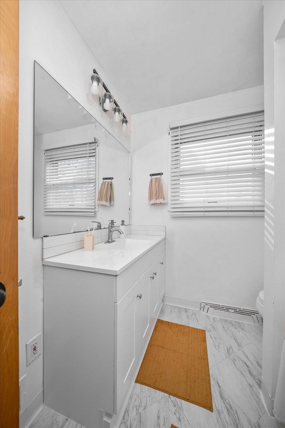5423 N Lincoln St - Photo 17