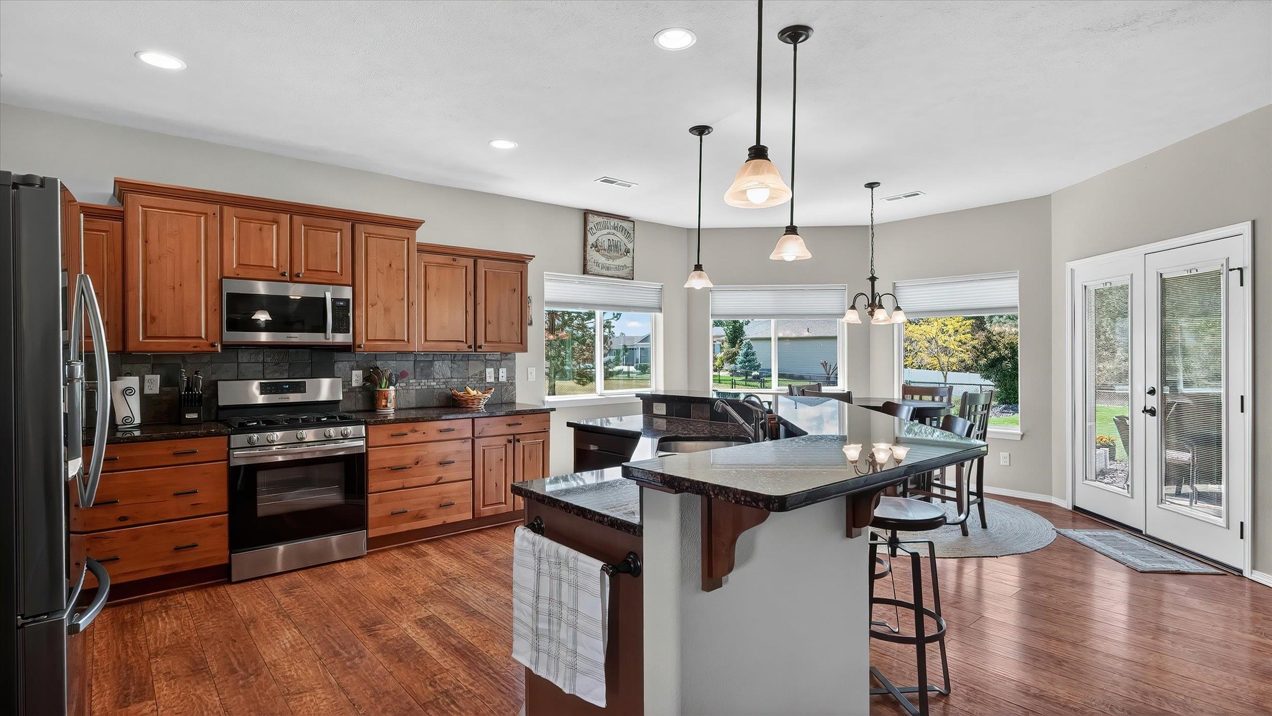 1308 E Chelan Ct - Photo 17