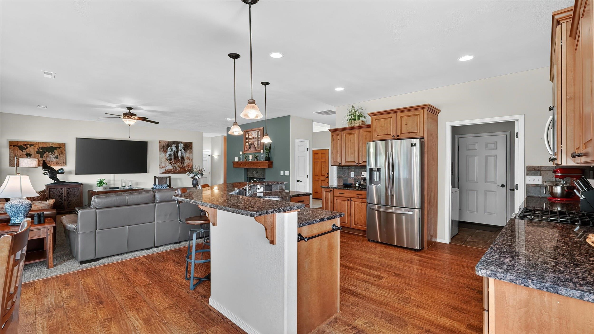 1308 E Chelan Ct - Photo 20