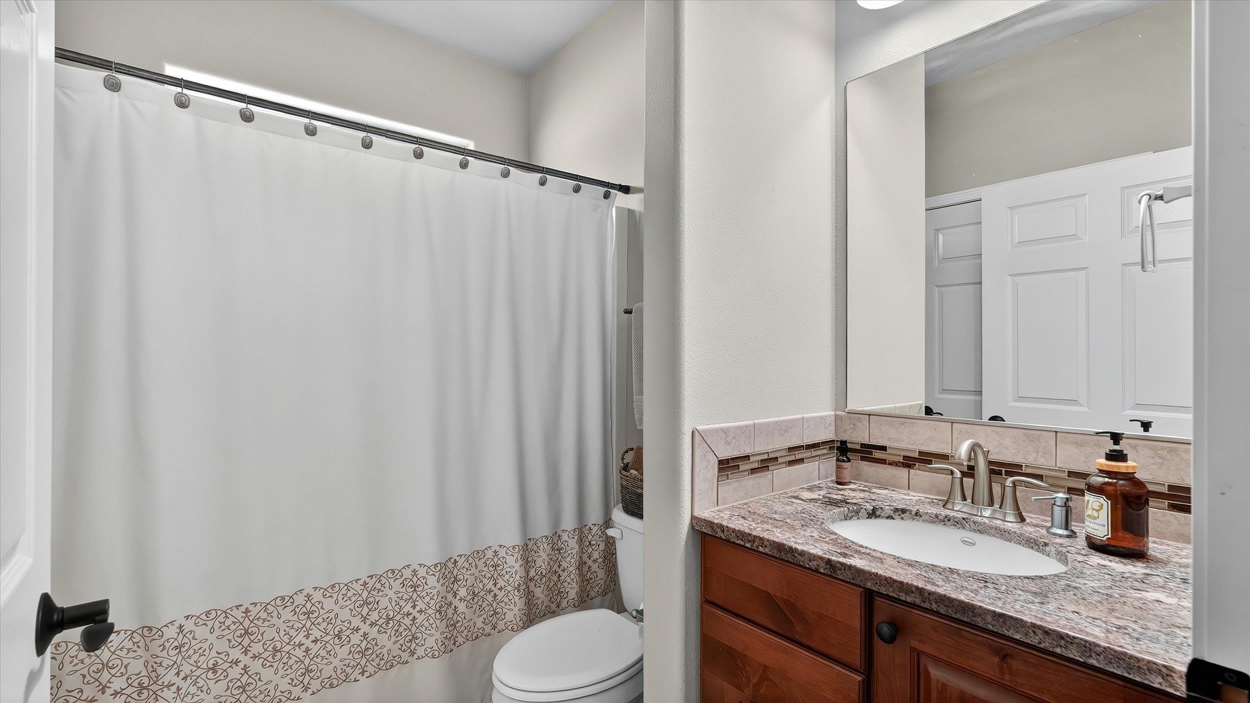 1308 E Chelan Ct - Photo 32