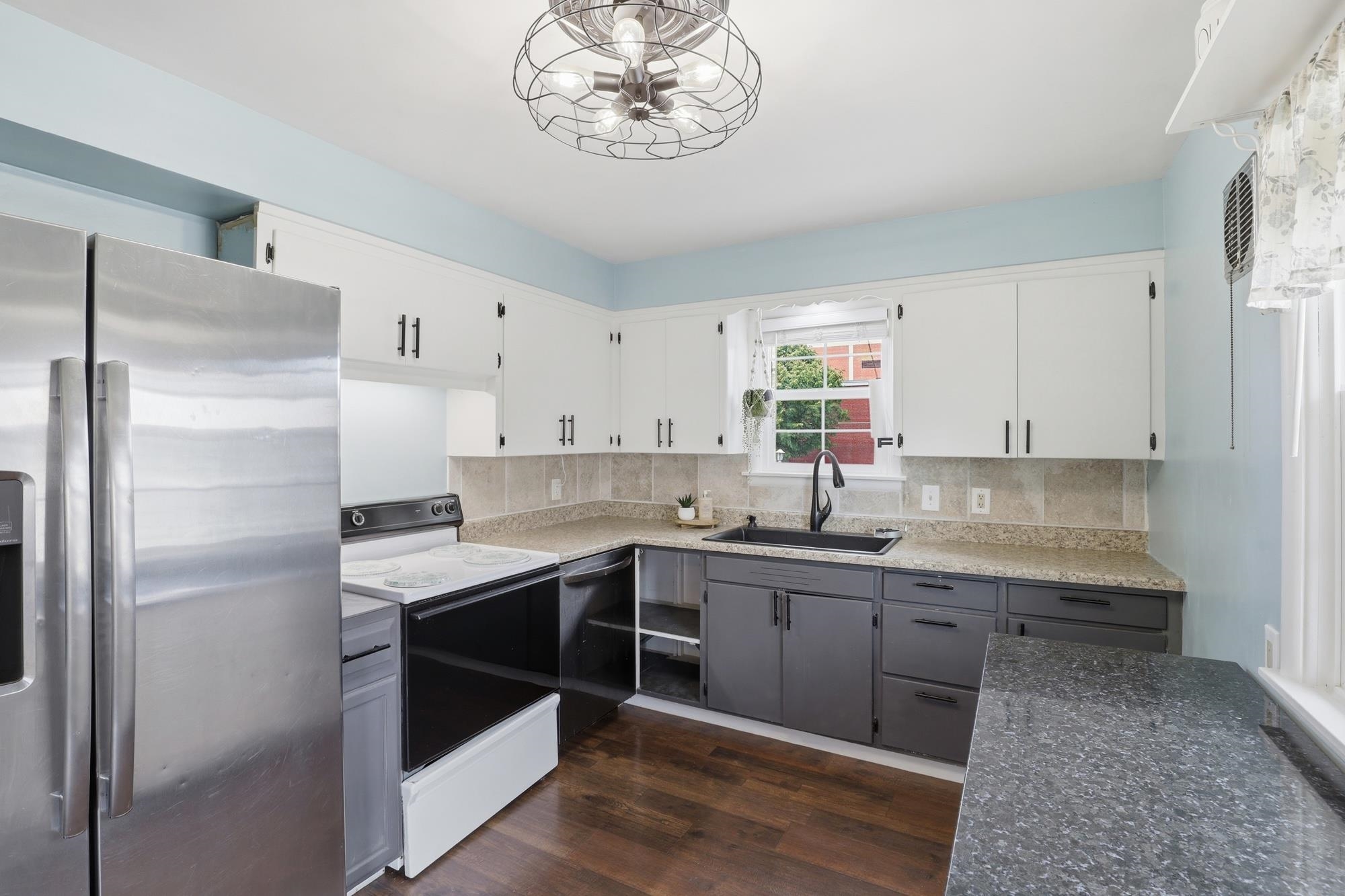 4314 N ASH St - Photo 5
