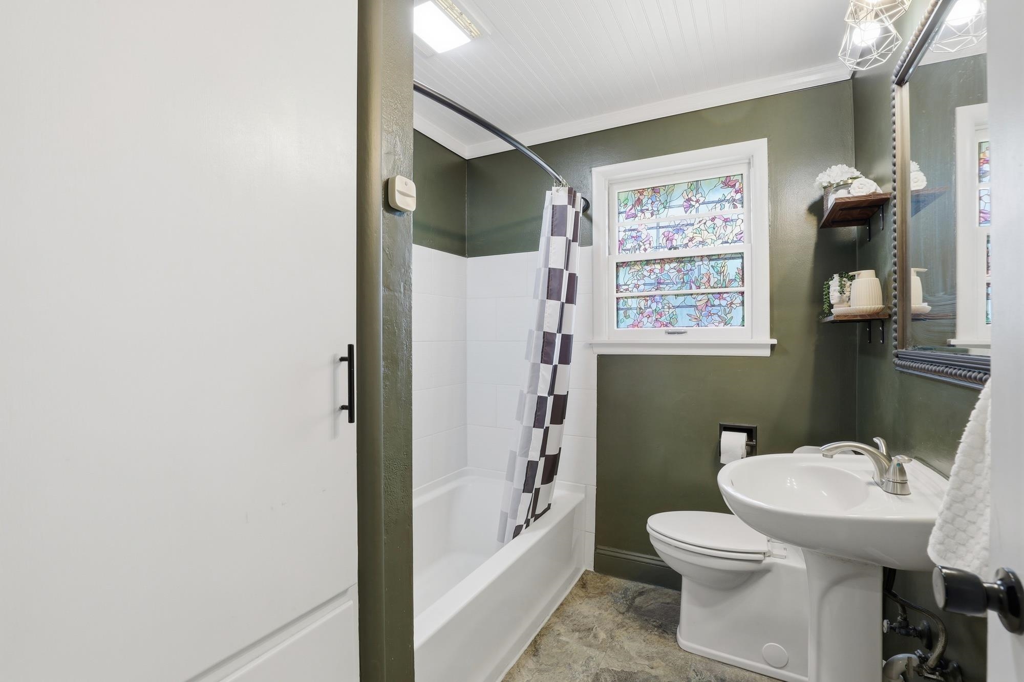 4314 N ASH St - Photo 8