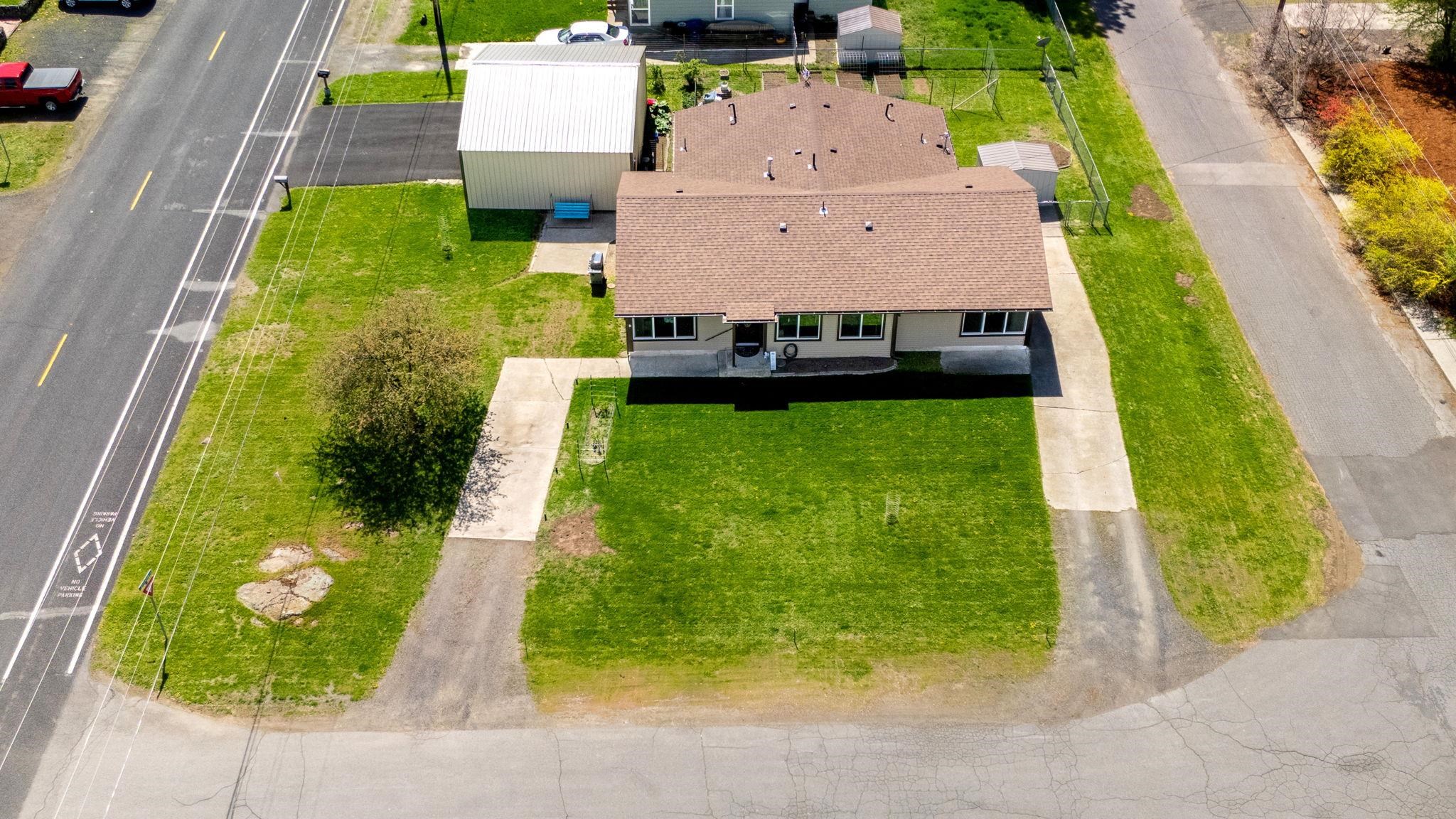 211 W California St - Photo 26