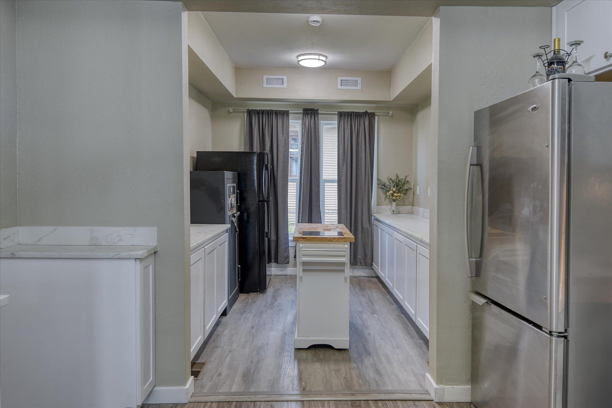 1610 W GRACE Ave - Photo 14