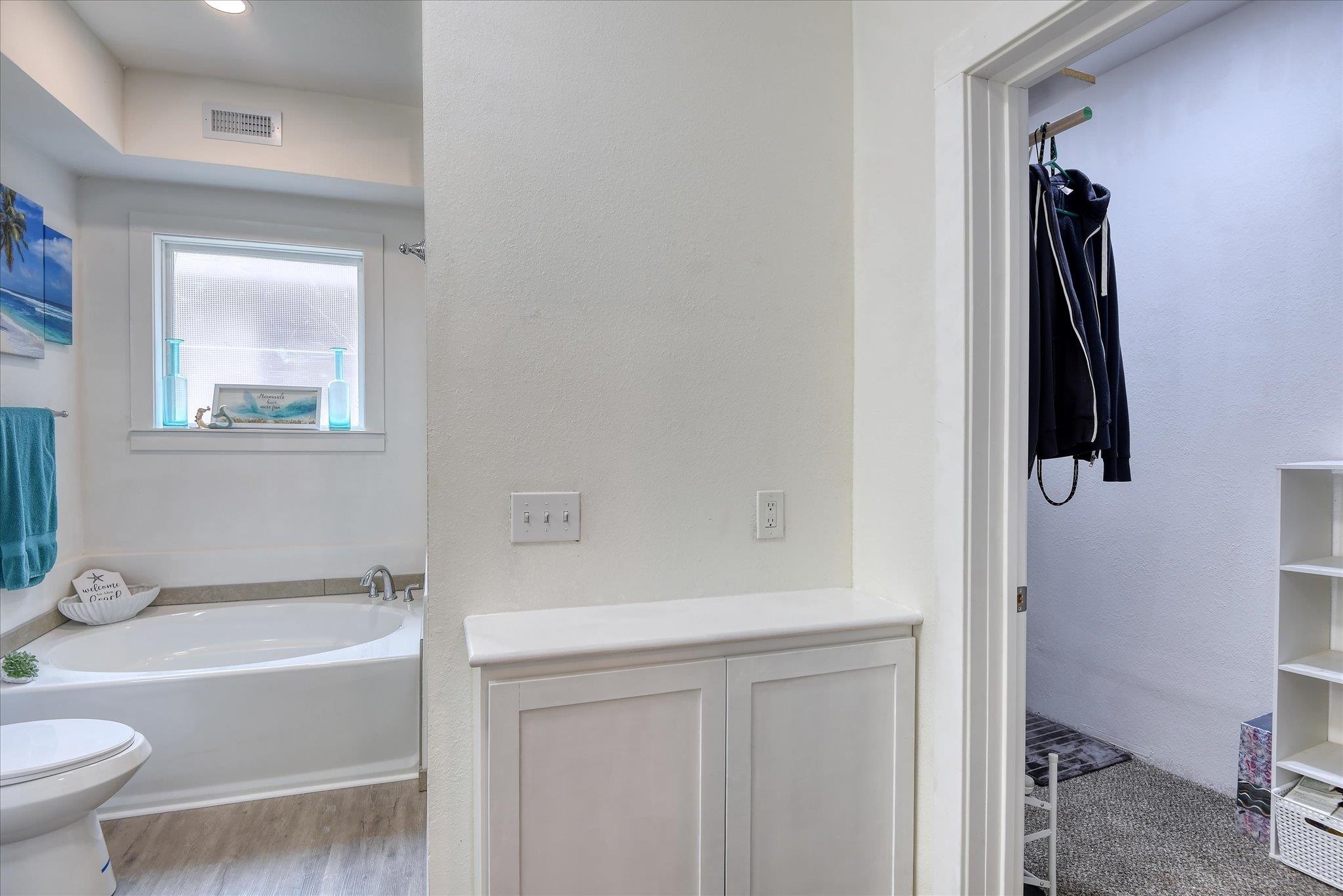 1610 W GRACE Ave - Photo 22