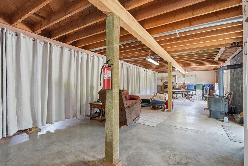 1240 Doe Meadow Rd - Photo 33