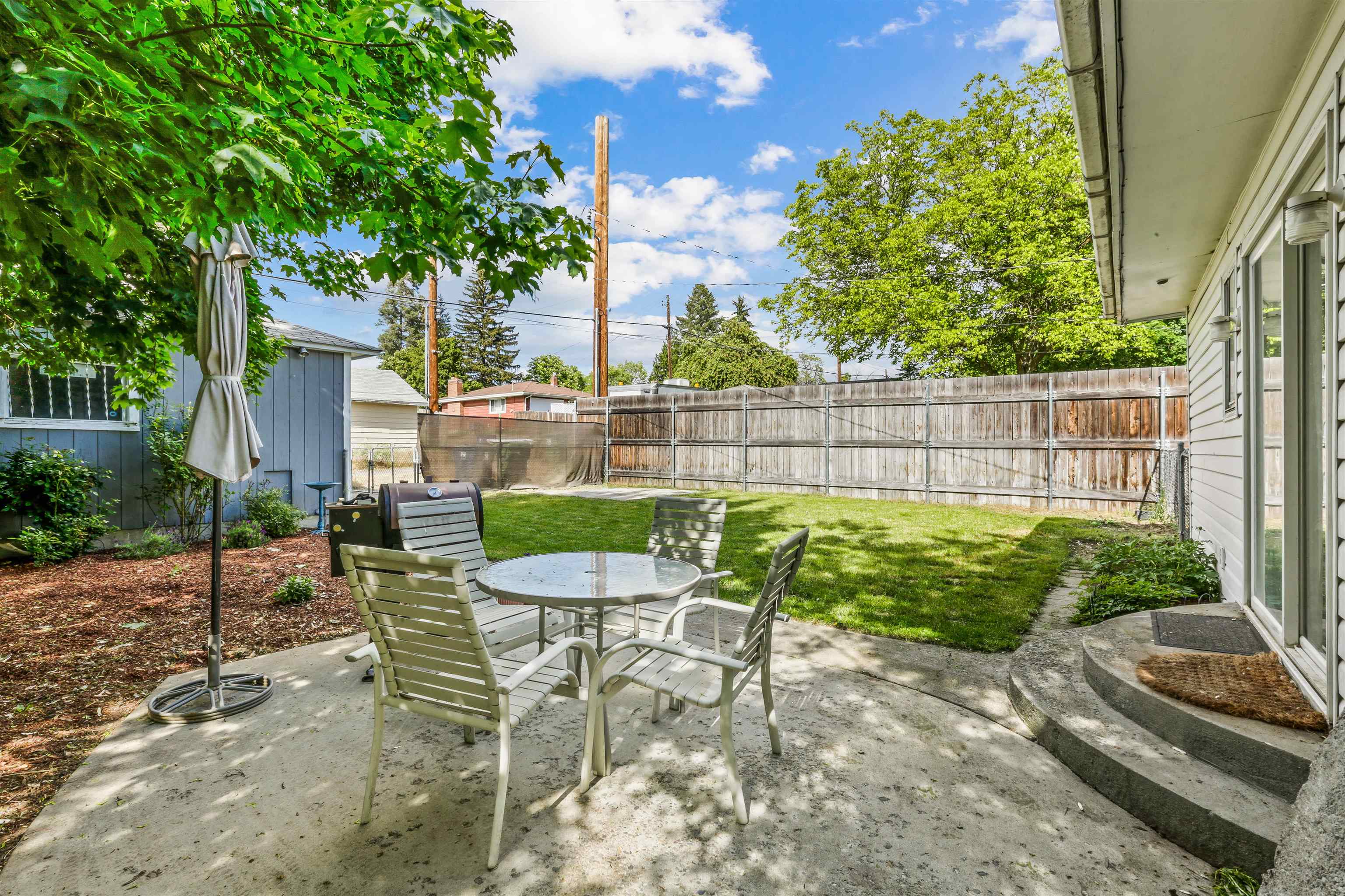 2928 W Rockwell Ave - Photo 15