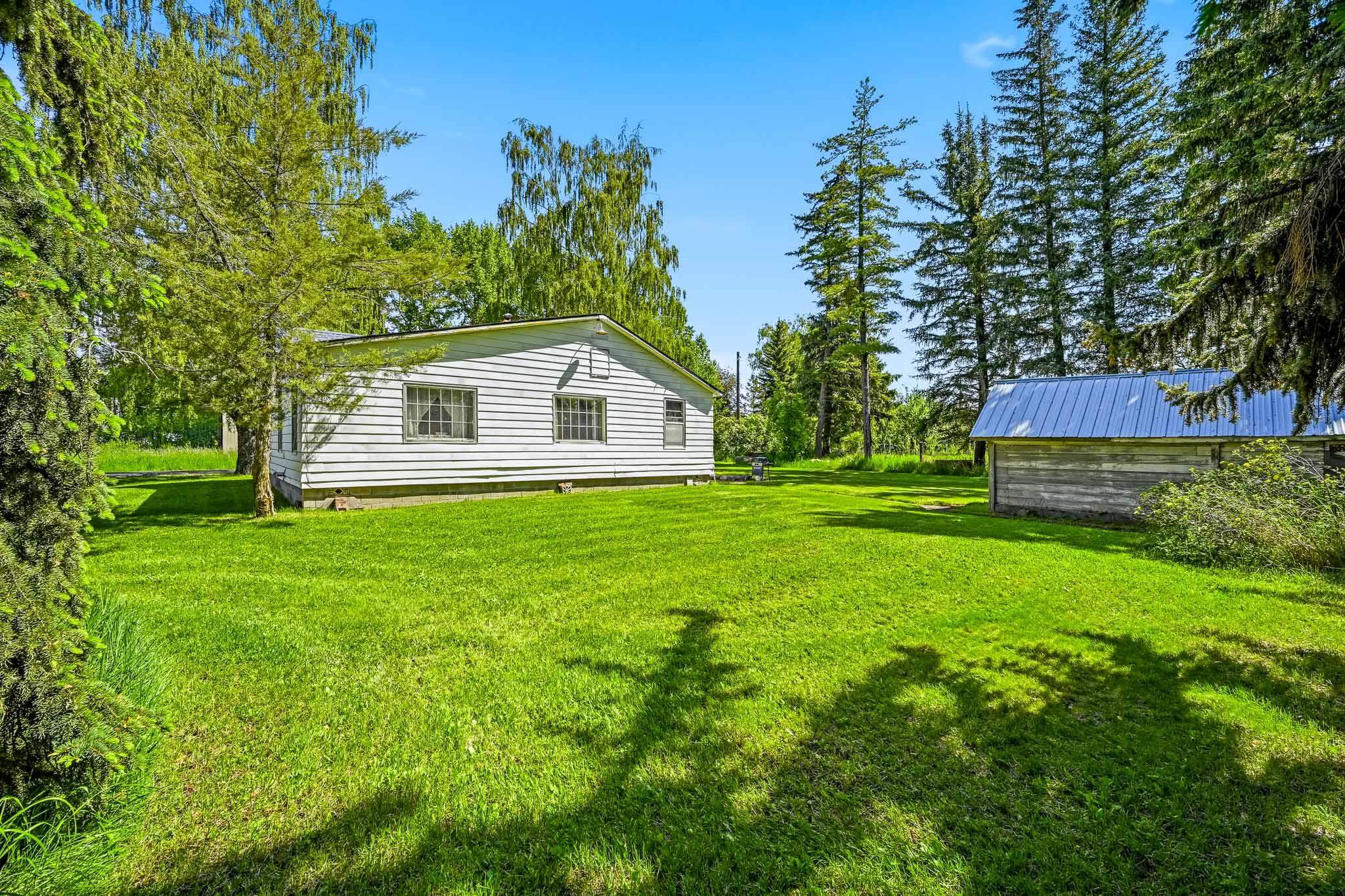306 W Lincoln St - Photo 2