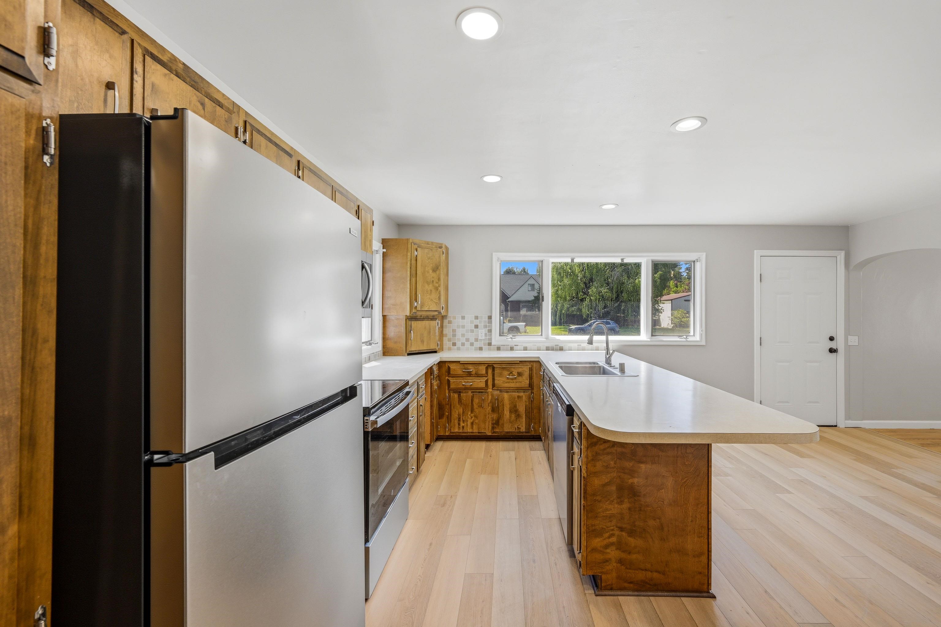 306 W Steptoe Ave - Photo 12