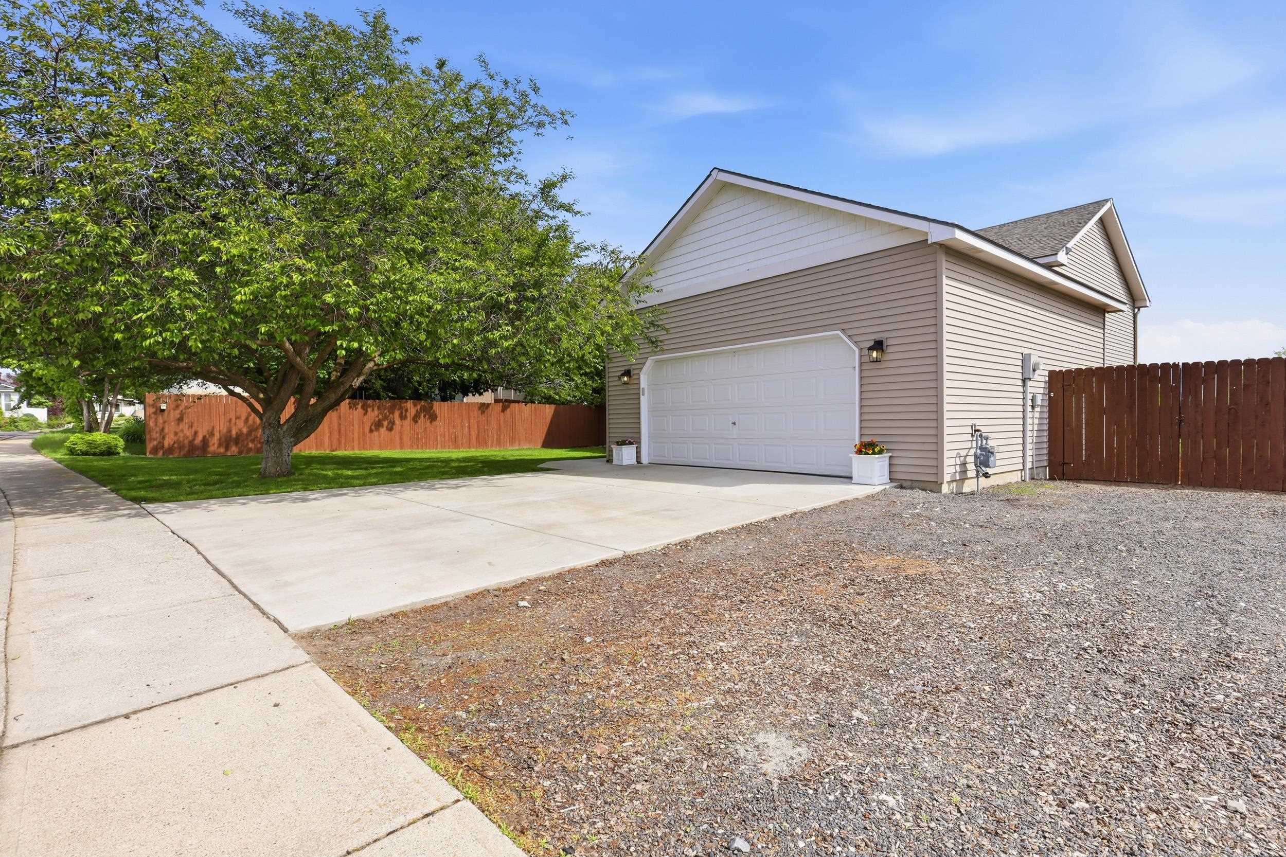 520 E Norma Lee Ave - Photo 4