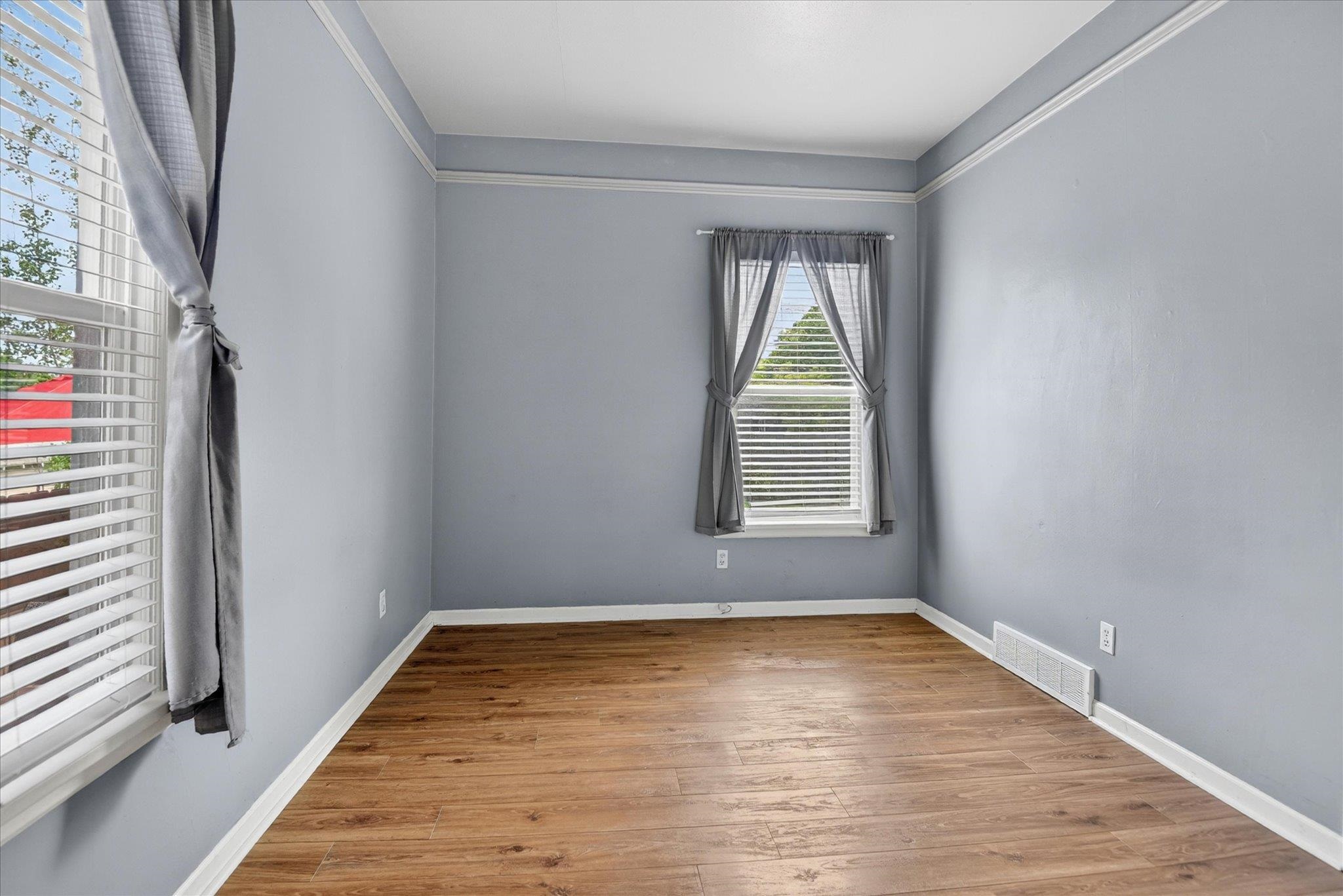 1218 E Augusta Ave - Photo 16